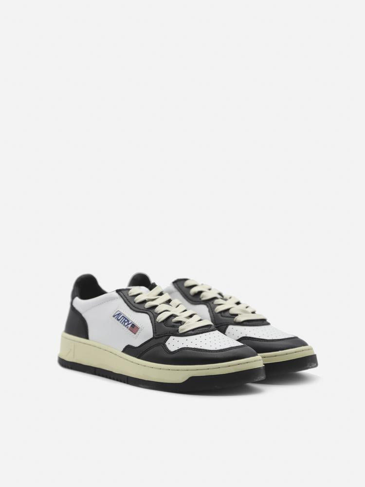 Sneakers Medialist Low Bicolor <BR/> AULM WB01 AUTRY 