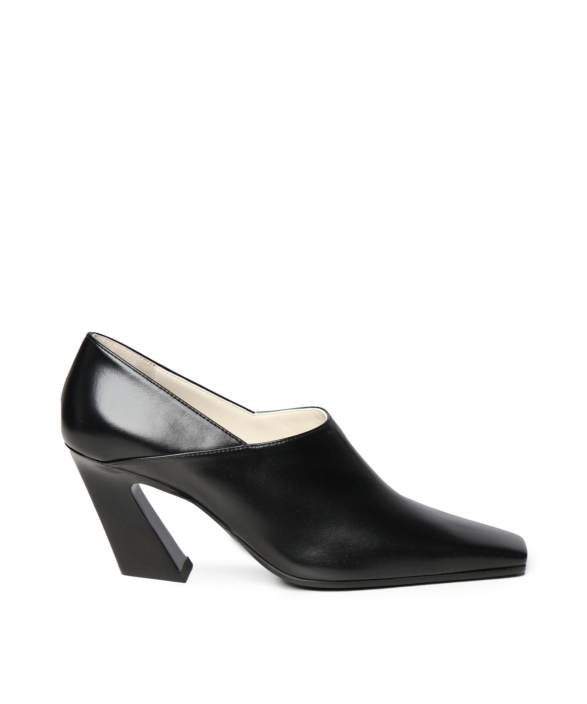 Pump Lewis 806723 V4Q501000 BOTTEGA VENETA 