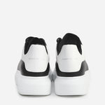 Sneakers oversize in pelle con talloncino a contrasto 553770 WHGP51070 ALEXANDER McQUEEN 