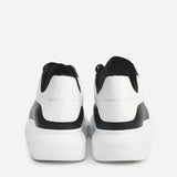 Sneakers oversize in pelle con talloncino a contrasto 553770 WHGP51070 ALEXANDER McQUEEN 