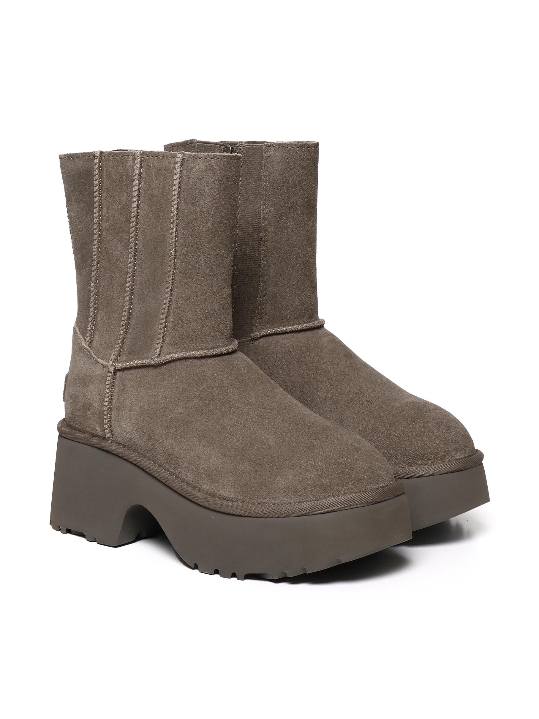 Twin seam new heights boots in suede 1158313 HCK UGG 