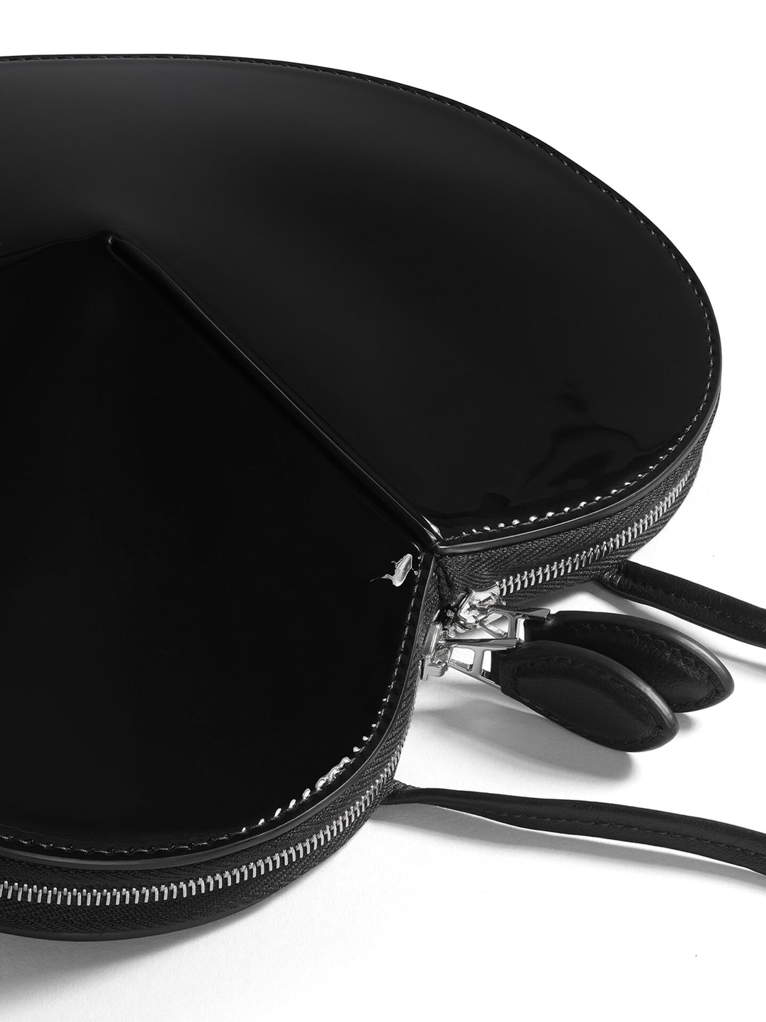 Borsa Le Cœur in pelle verniciata AA1P003CA189 999 ALAIA 