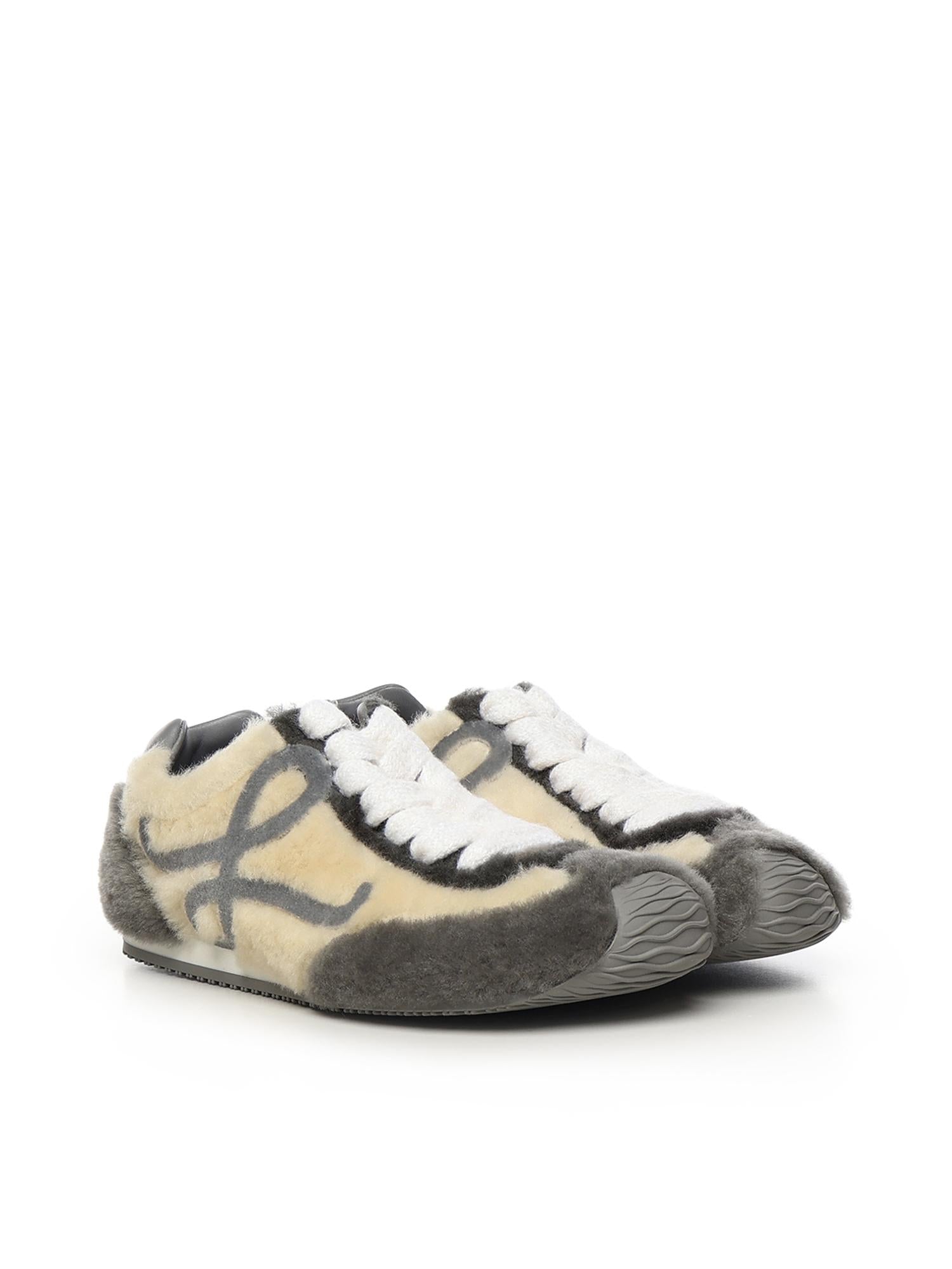 Sneaker Ballet Runner 2.0 in shearling L814282X73 8881 LOEWE 