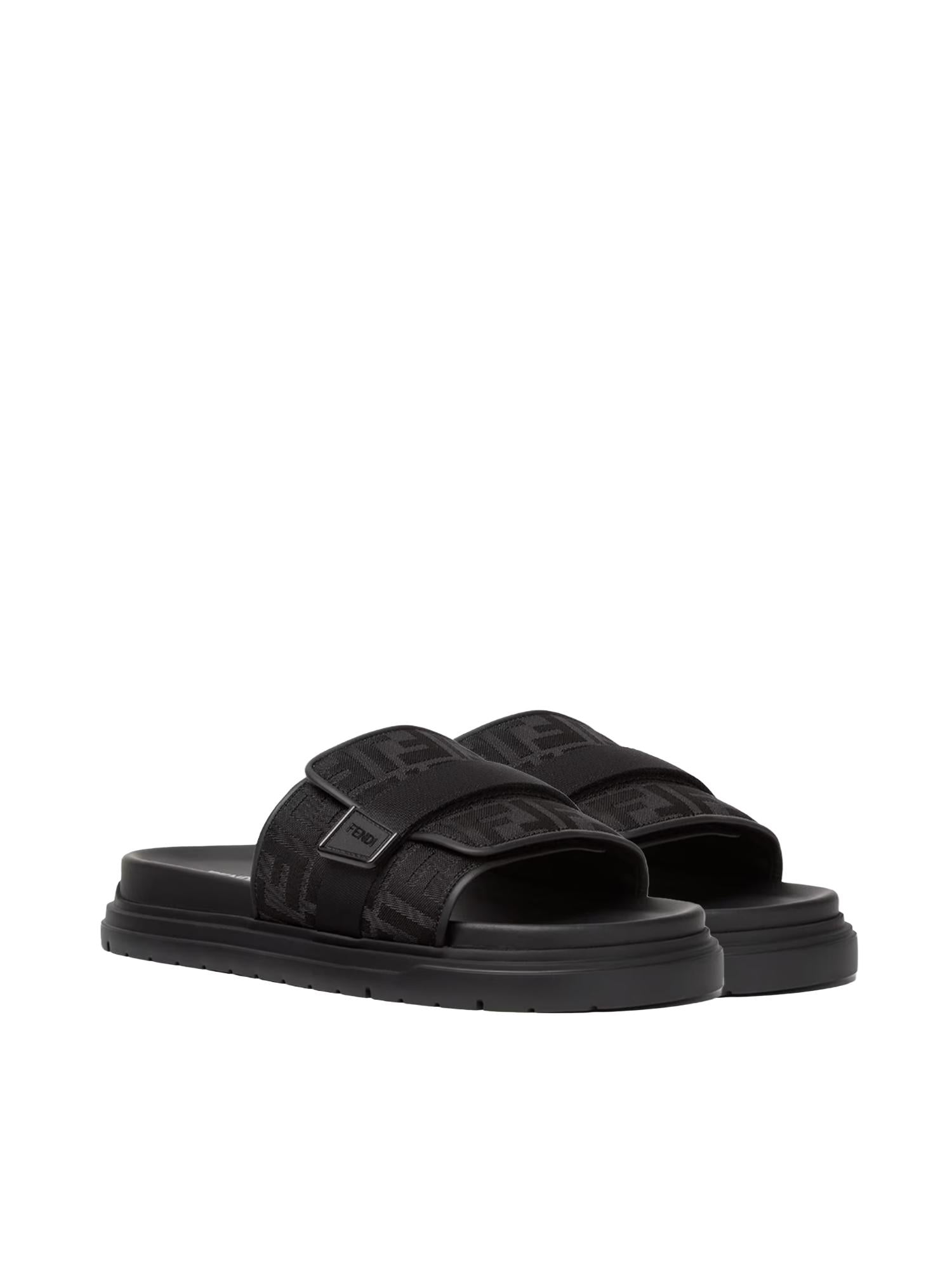 Slide Fendi Chunky 7X1850 AOMFF0ABB FENDI 