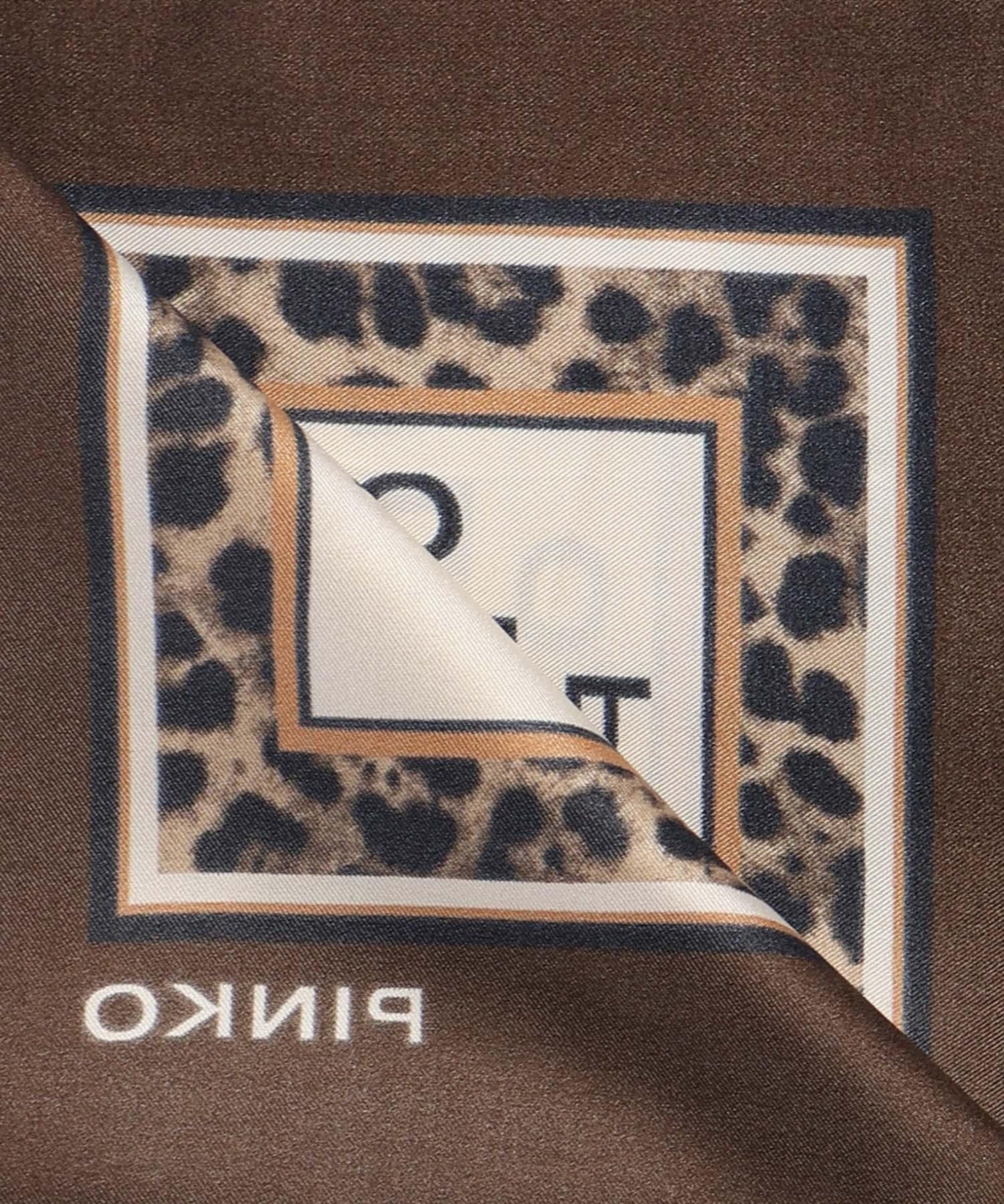 Foulard con stampa leopardata 106651 A38FL3Z PINKO 