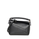 Puzzle Edge mini in pelle di vitello<BR/> A510P88X60 1100 LOEWE 