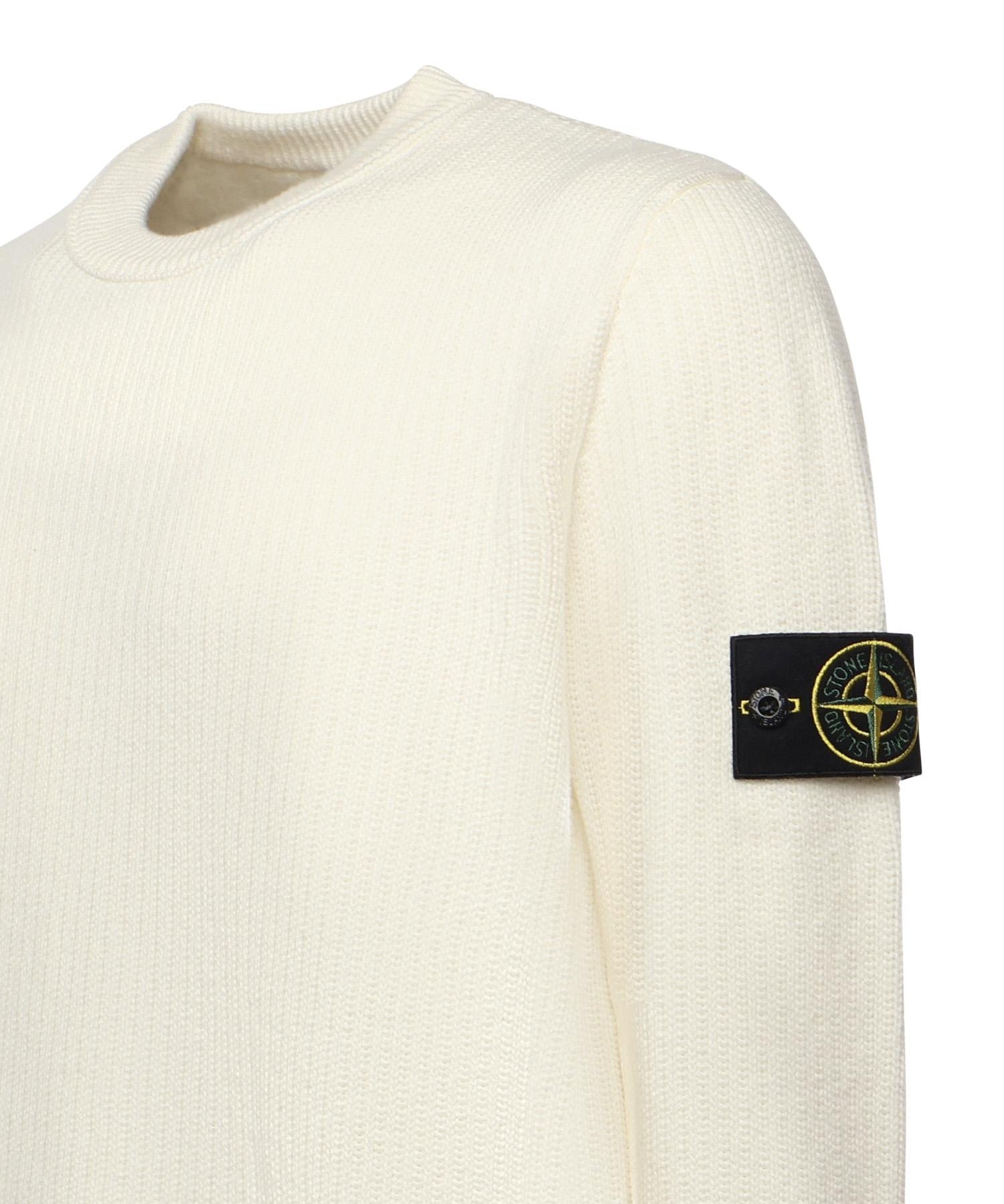 Maglione con bordi a costine K2S155100049 S00A2V0093 STONE ISLAND 