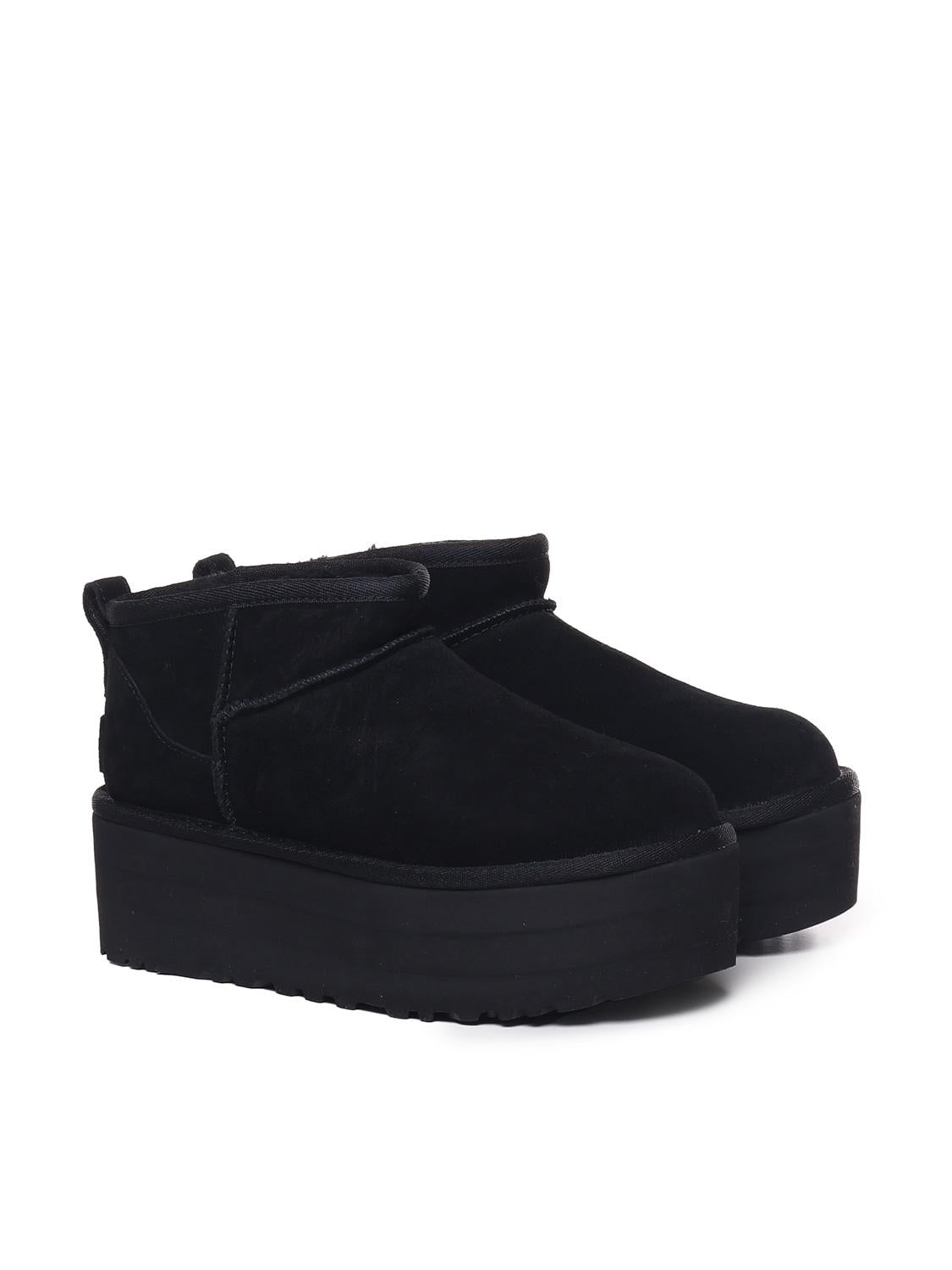 Stivaletti Classic Ultra Mini con plateau 1135092 BLK UGG 