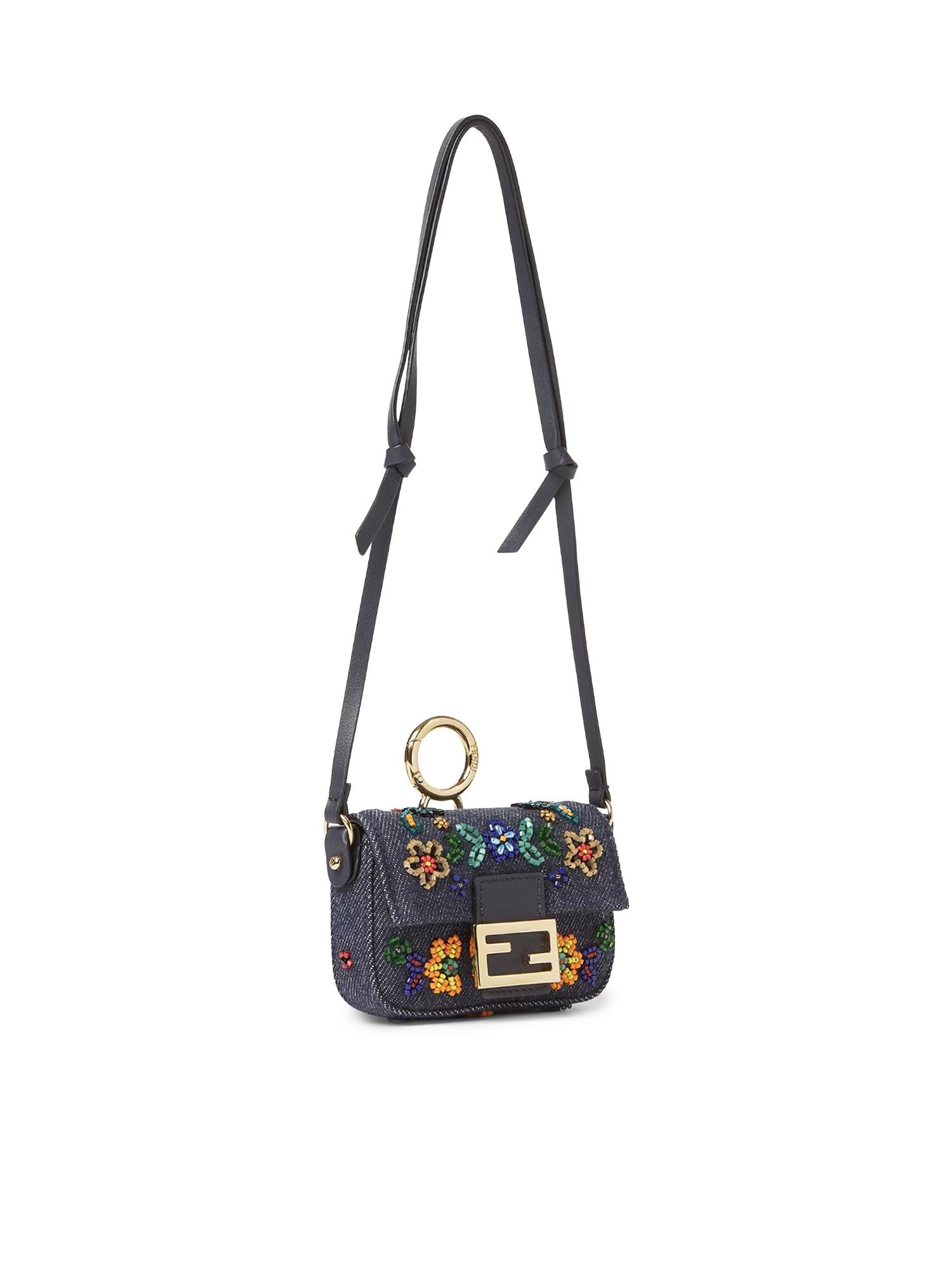 Charm Nano Baguette in denim con applicazioni 7AS499 AWVOF0B3Y FENDI 