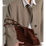 Borsa 'LA PASSEGGIATA' TOP HANDLE SUEDE LIGHT CHOCOLATE 850 250WAH00054 LBT007AA 850  THE Attico