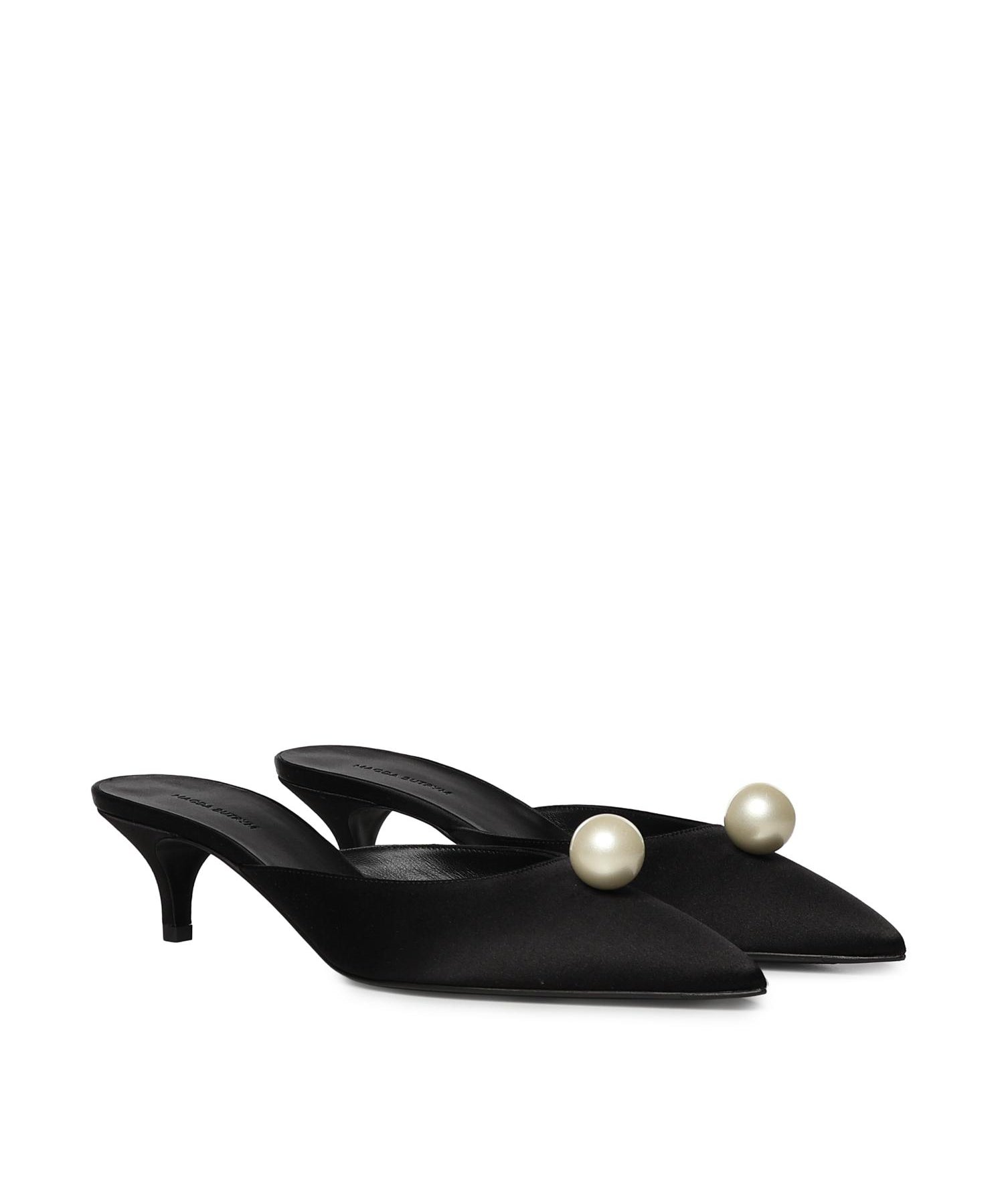 Mules in satin con perle 513526  MAGDA BUTRYM 