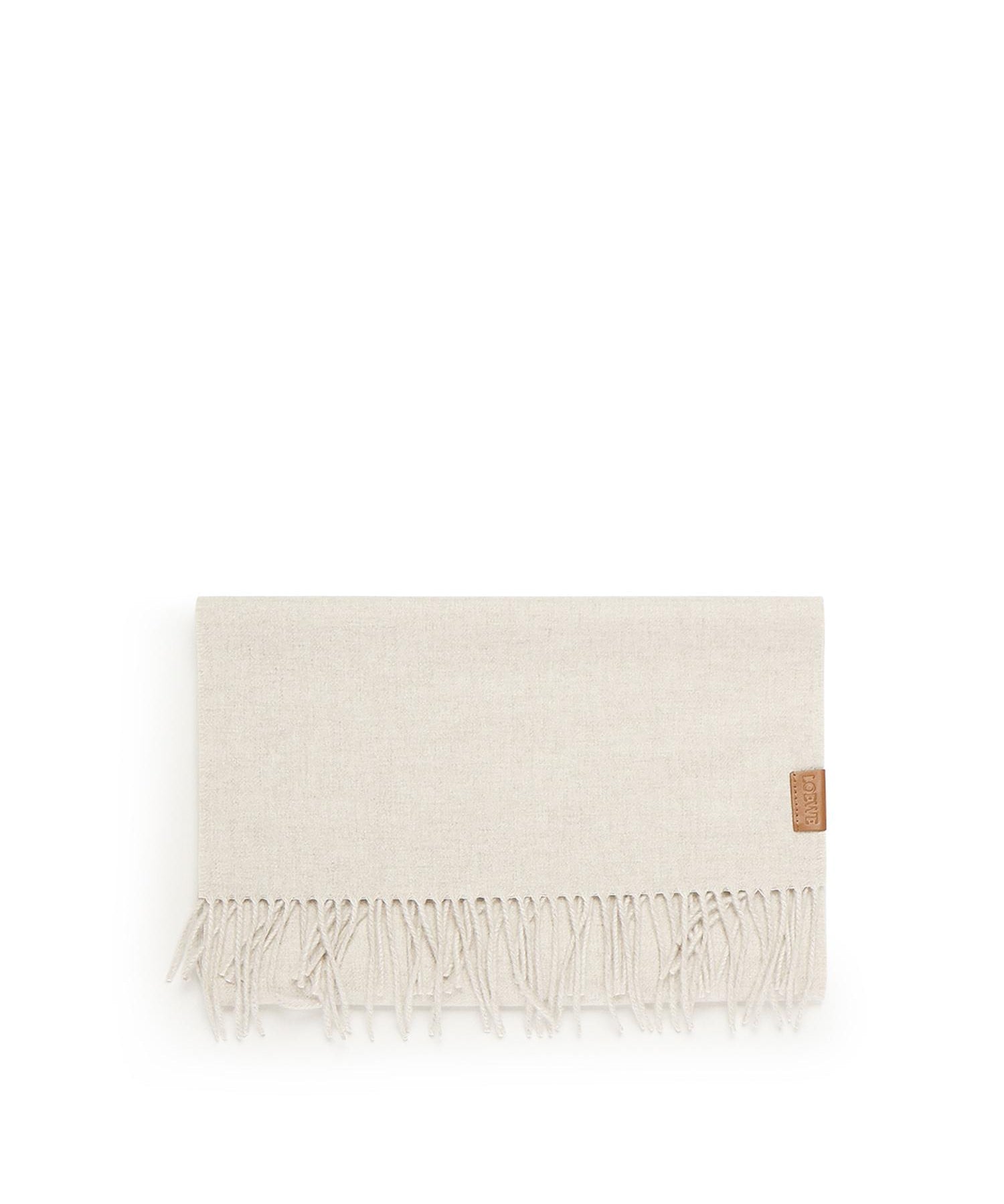 Sciarpa in cashmere<BR/> F811257X68 2200 LOEWE 