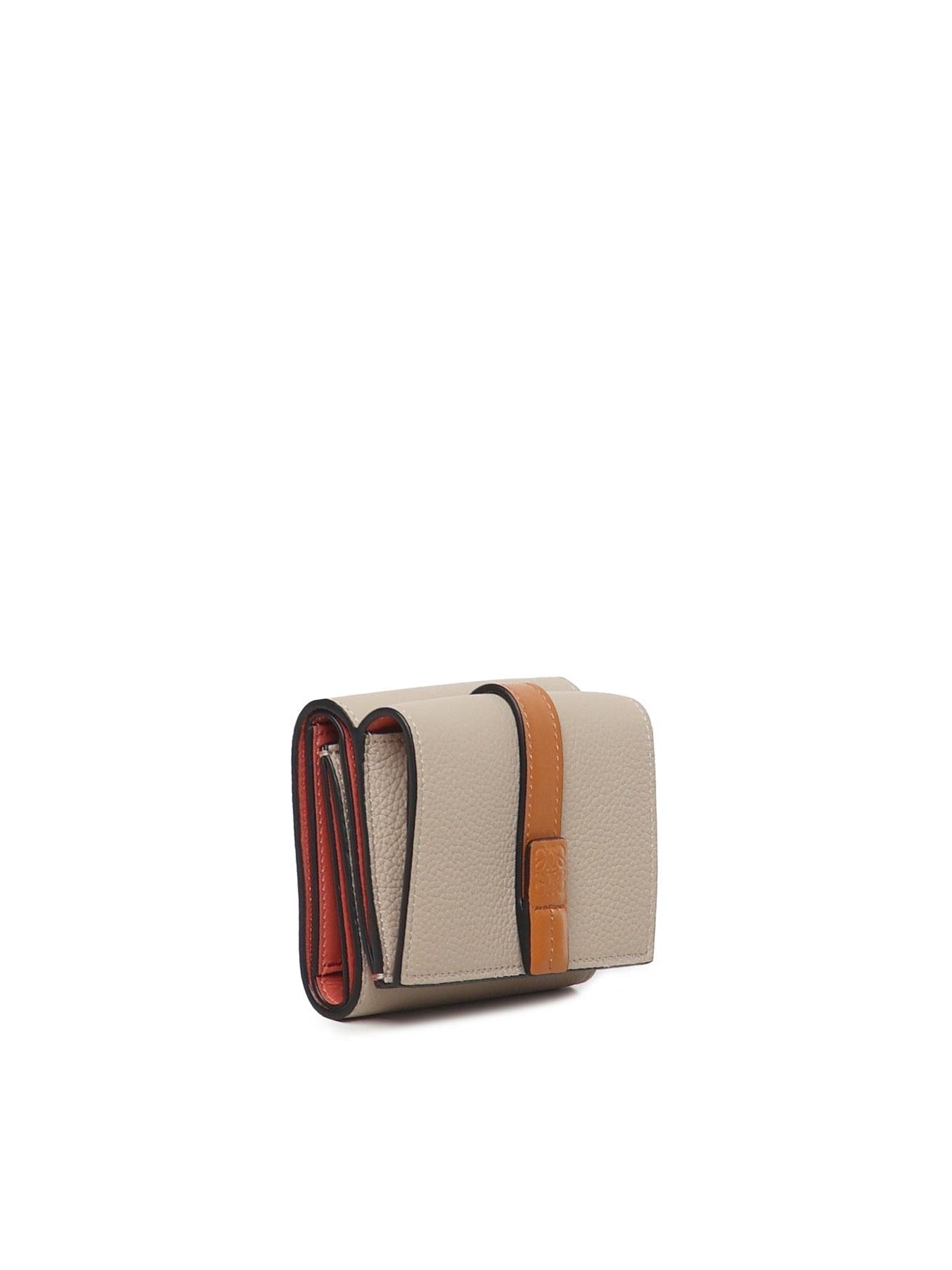 Portafoglio trifold in pelle di vitello granata C660TR2X03 2463 LOEWE 