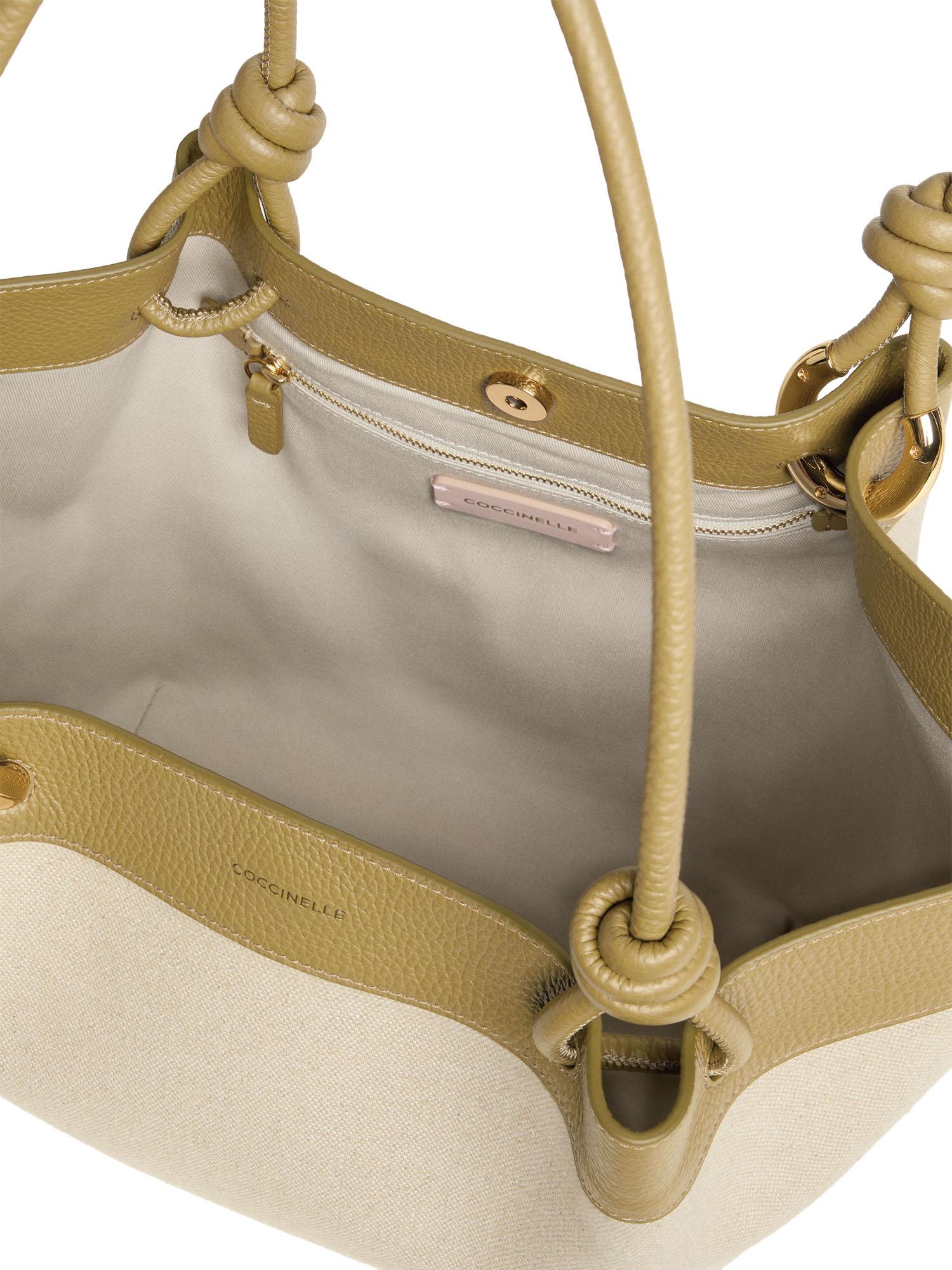 Borsa Finn medium E1U06110201 824 COCCINELLE 