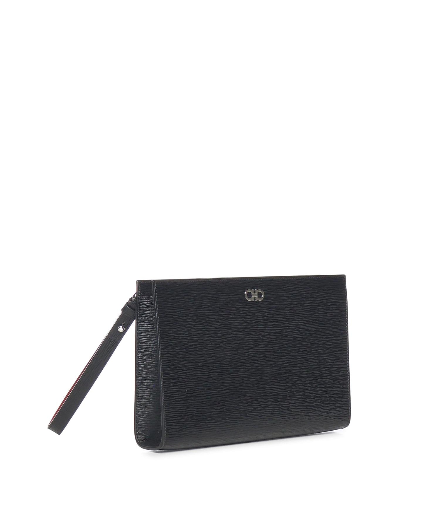 Pouch in pelle con logo 241889 791715001 FERRAGAMO 