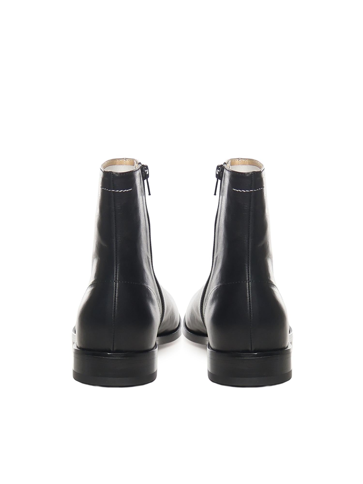 Stivaletto in pelle con dettaglio stitch-out SH1WU0011 P5000T8013 MM6 Maison Margiela 