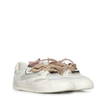 Sneakers con lacci doppi, cristallo e charm SS0185 P132Z1B PINKO 