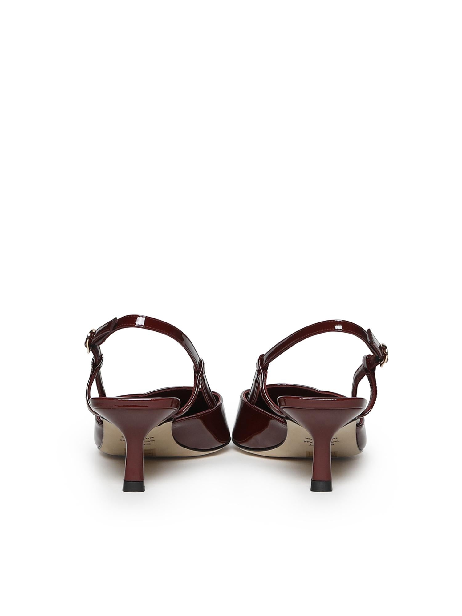 Slingback Vinnie in vernice SJ435 N4E STUART WEITZMAN 