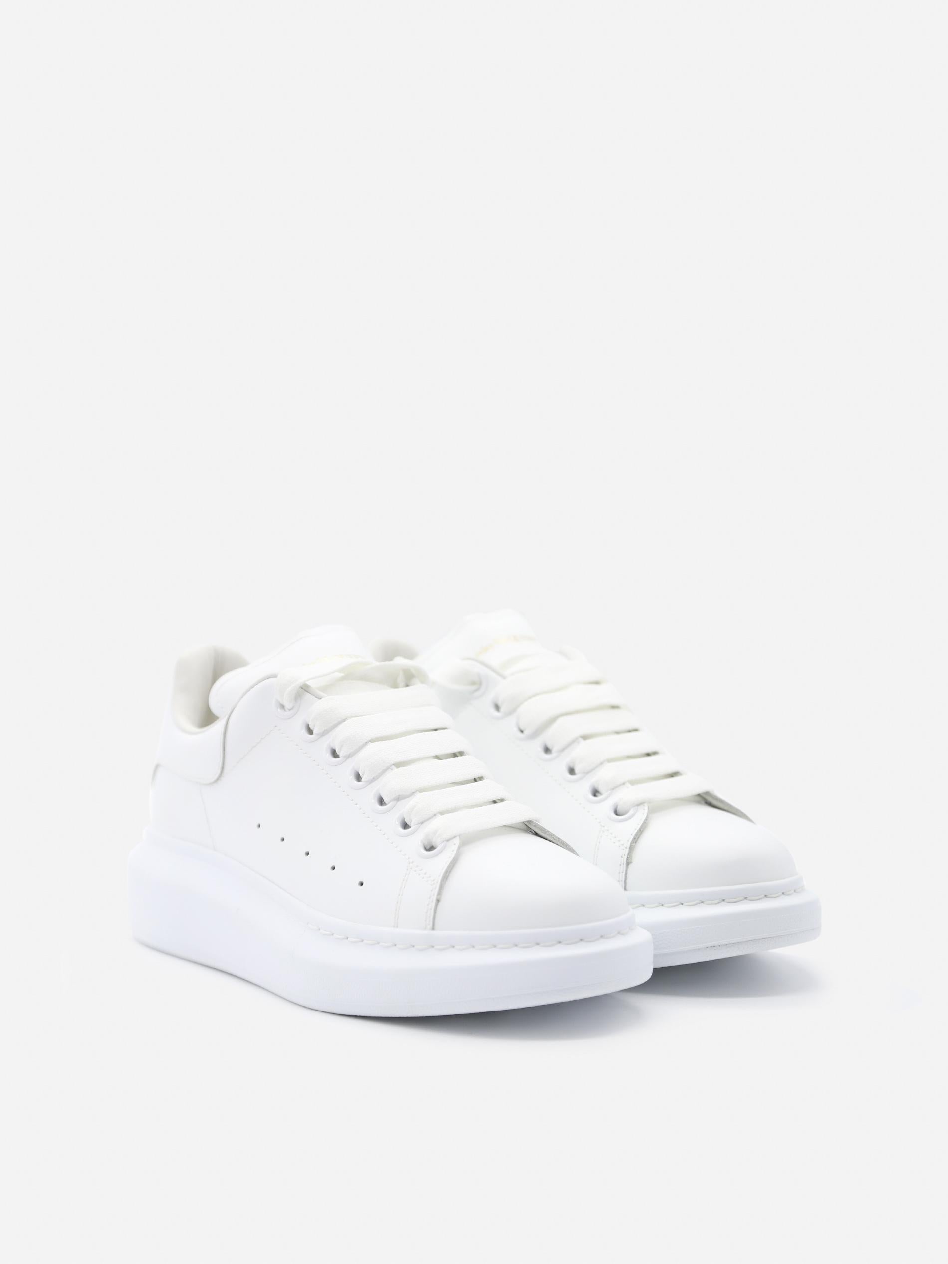 Sneakers oversize realizzate in pelle  pe 2021 553770 WHGP09000 ALEXANDER McQUEEN 