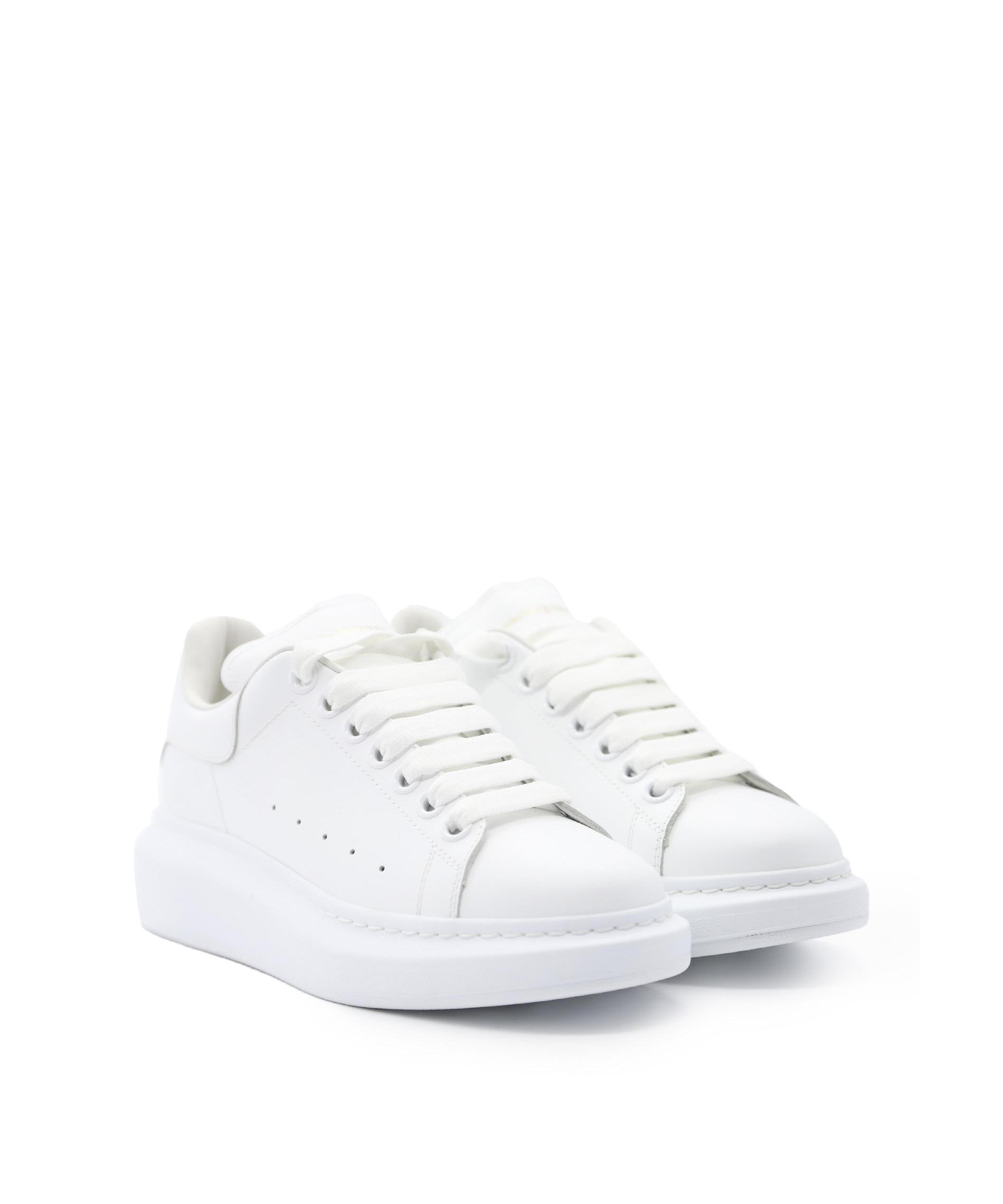 Sneakers oversize realizzate in pelle  pe 2021 553770 WHGP09000 ALEXANDER McQUEEN 