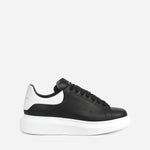Sneakers oversize in pelle con talloncino a contrasto 553770 WHGP51070 ALEXANDER McQUEEN 