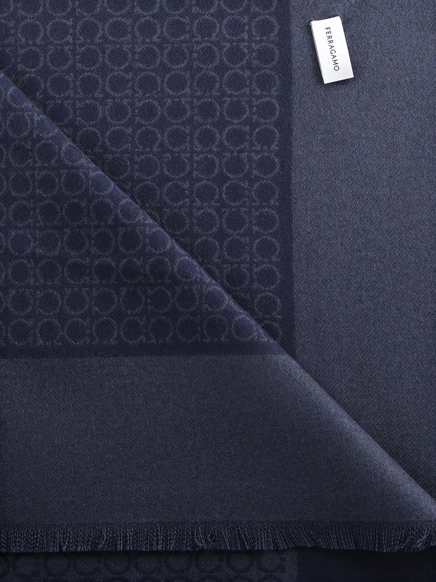 Sciarpa Gancini in cashmere 527047 671682001 FERRAGAMO 