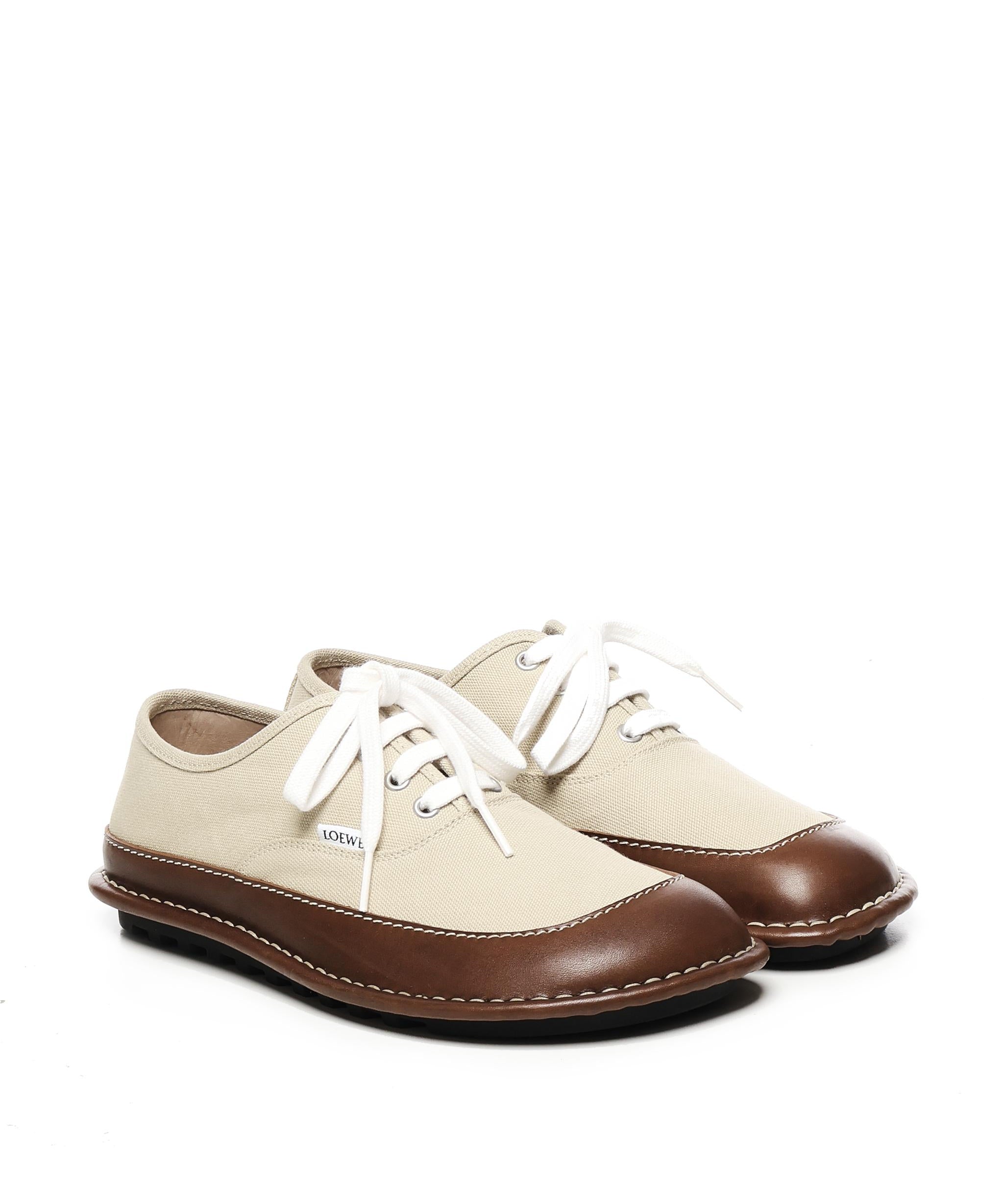 Scarpe stringate Bay M816282XBC 2144 LOEWE 