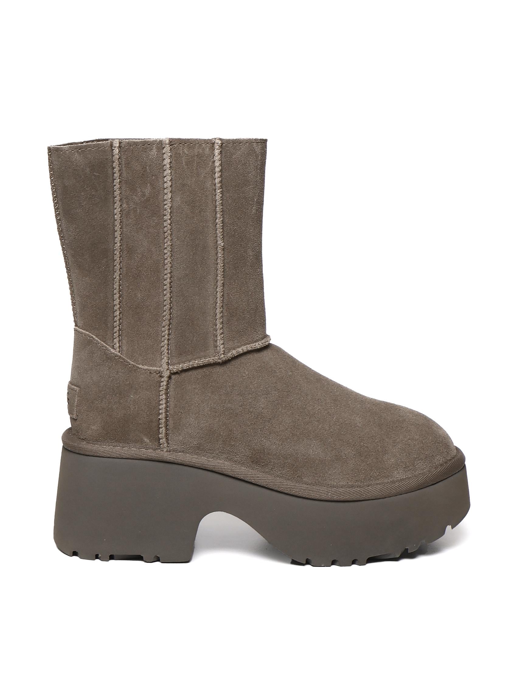 Twin seam new heights boots in suede 1158313 HCK UGG 