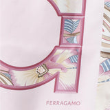 Foulard in seta con stampa 310230 790114003 FERRAGAMO 