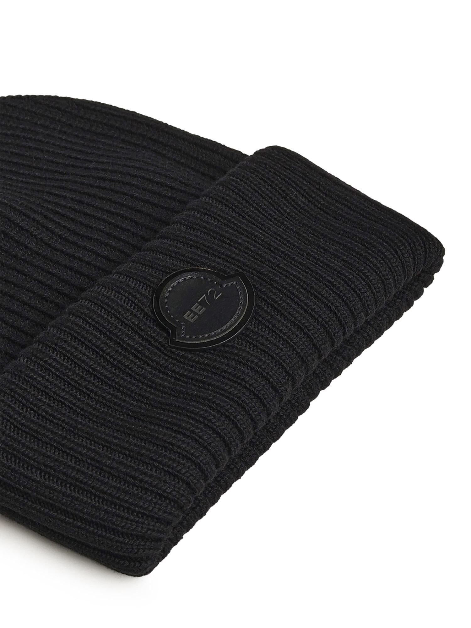 Berretto Moncler x EE72 di Edward Enninful K24033B00002 M6727999 MONCLER GENIUS 