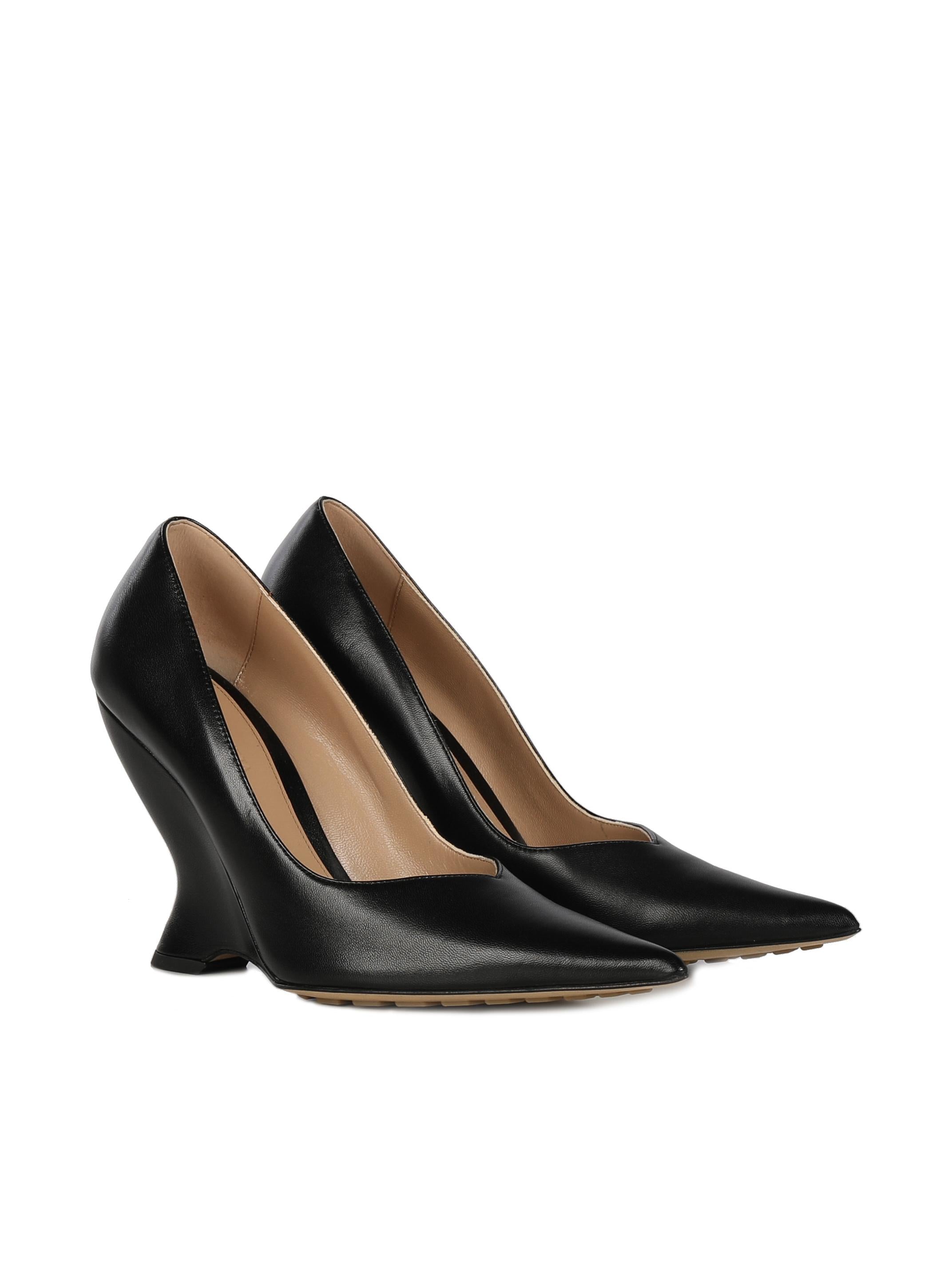 Décolleté Punta 716210 V2EI01000 BOTTEGA VENETA 