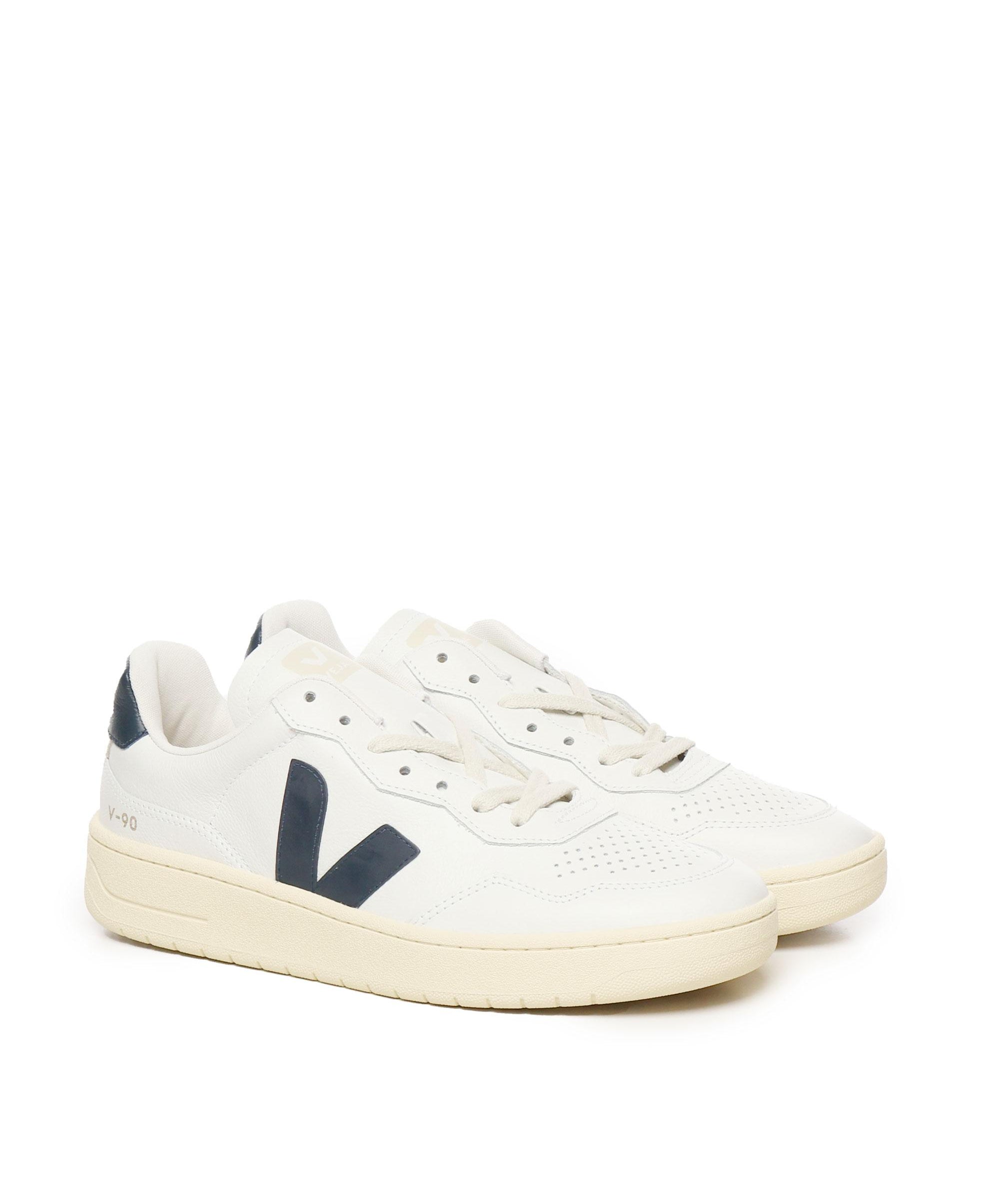Sneakers V-90 VD2003656  VEJA 