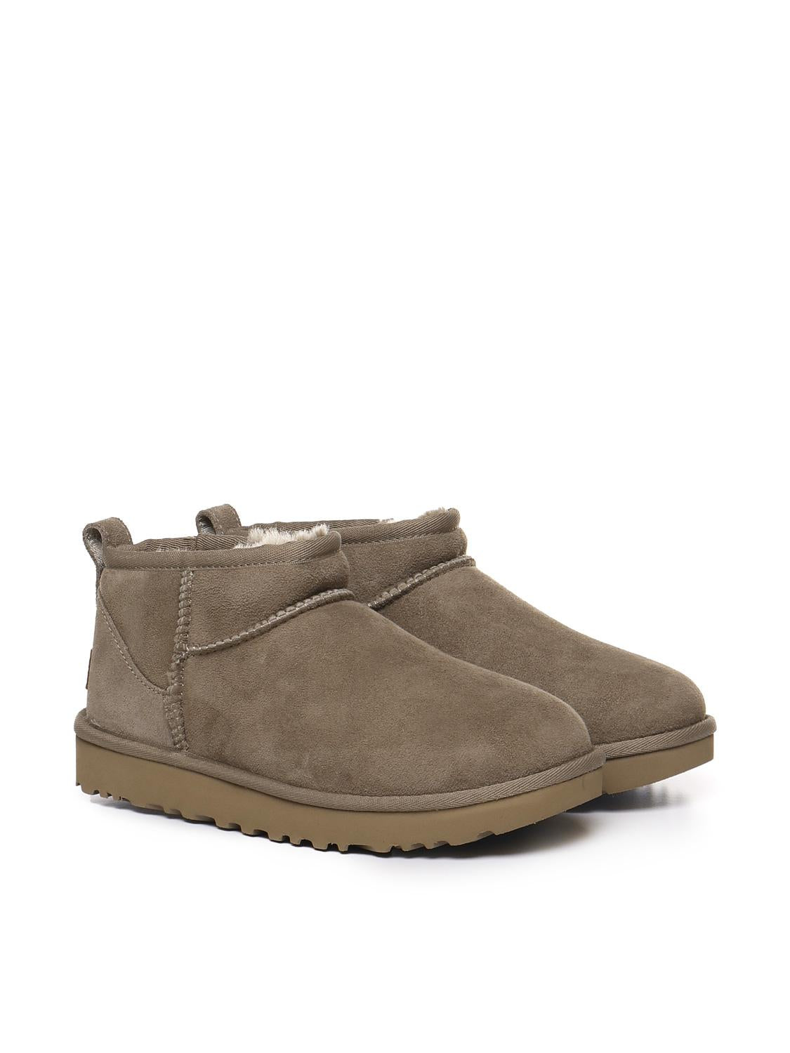 Classic Ultra Mini Boots<BR/> 1116109 ALP UGG 