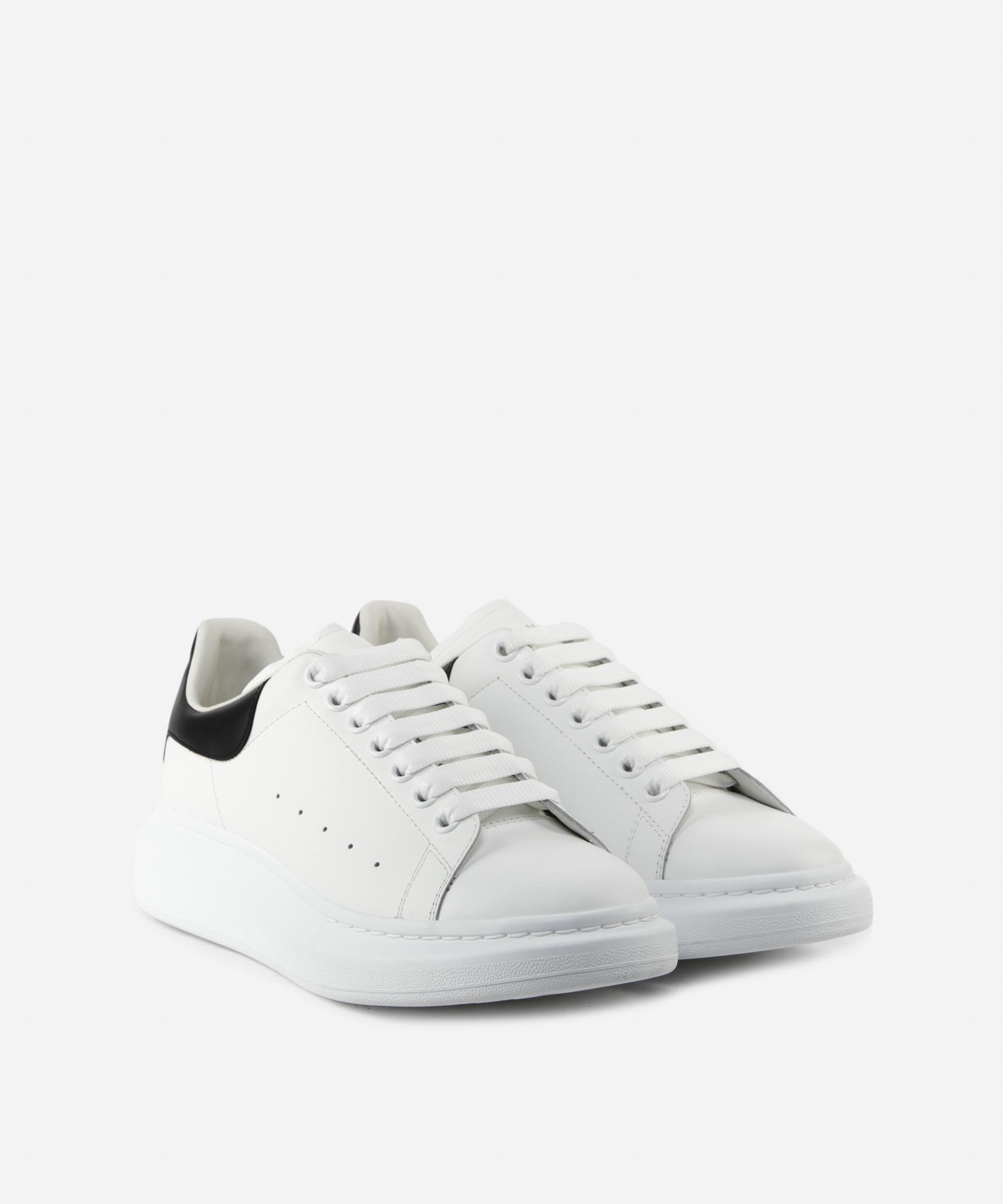 Sneakers oversize in pelle 553680 WHGP59061 ALEXANDER McQUEEN 