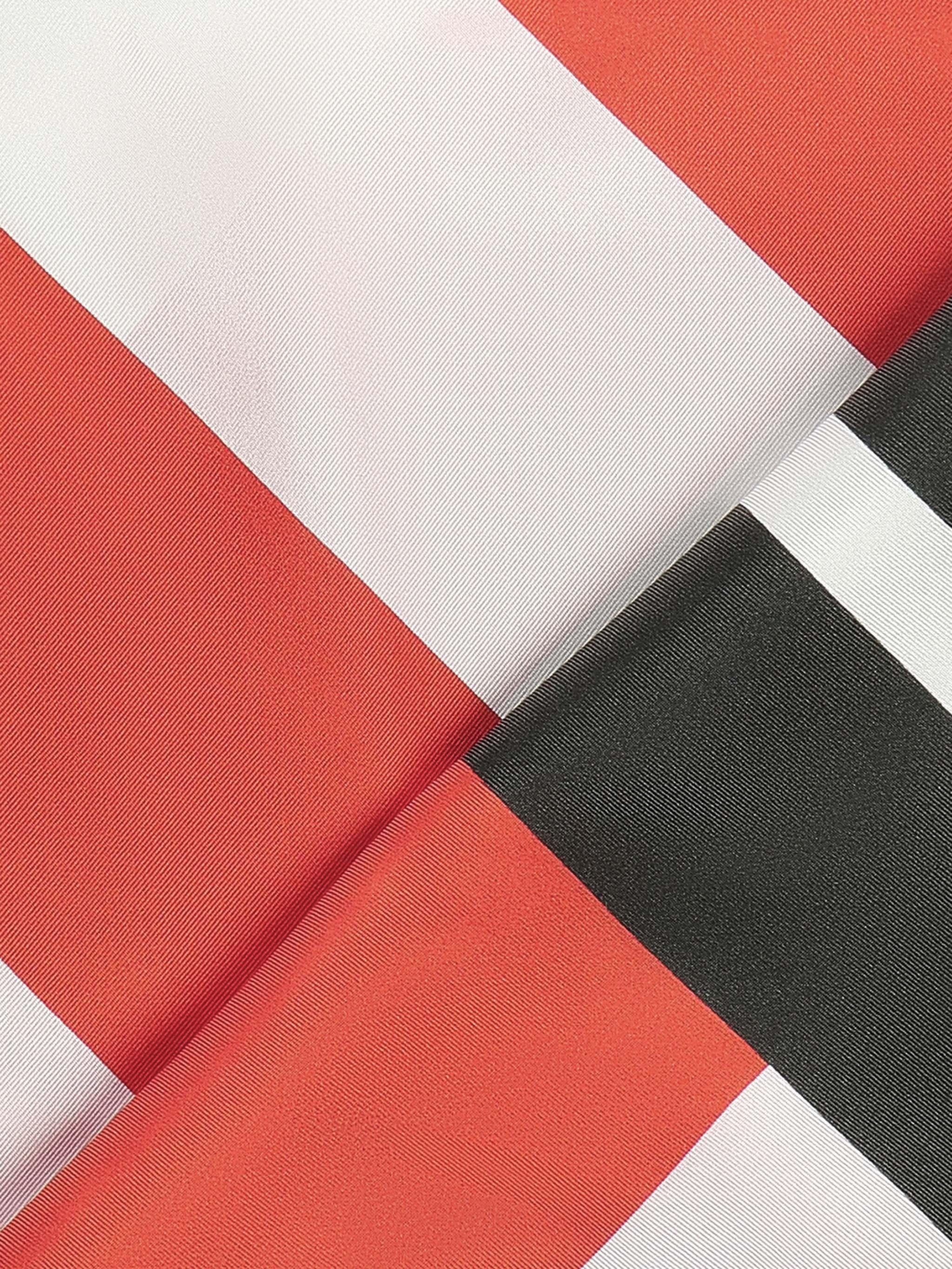 Foulard Aveiro in seta<BR/> E7SKV380101 M67 COCCINELLE 