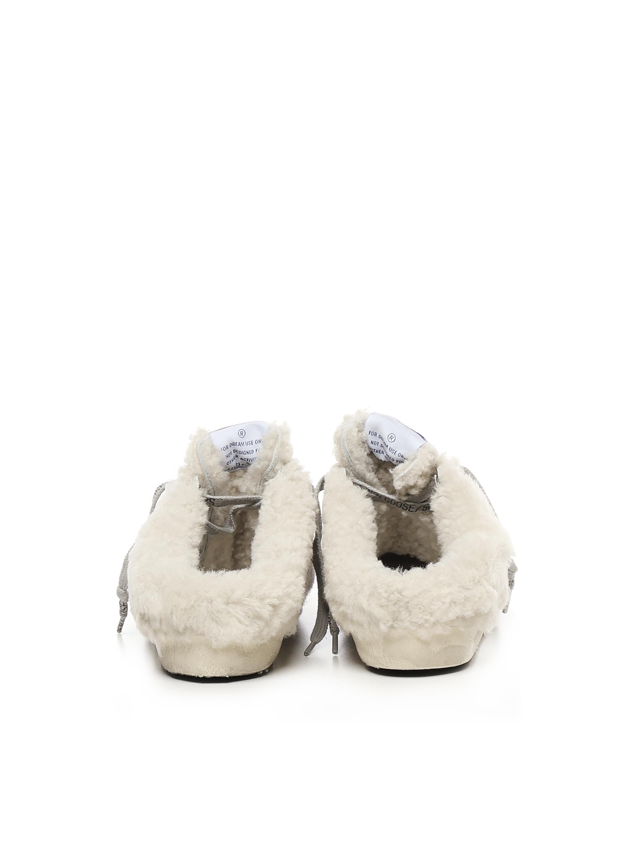 Sneakers Sabot Super-Star in shearling<BR/> GWF00110 F00198710757 GOLDEN GOOSE 