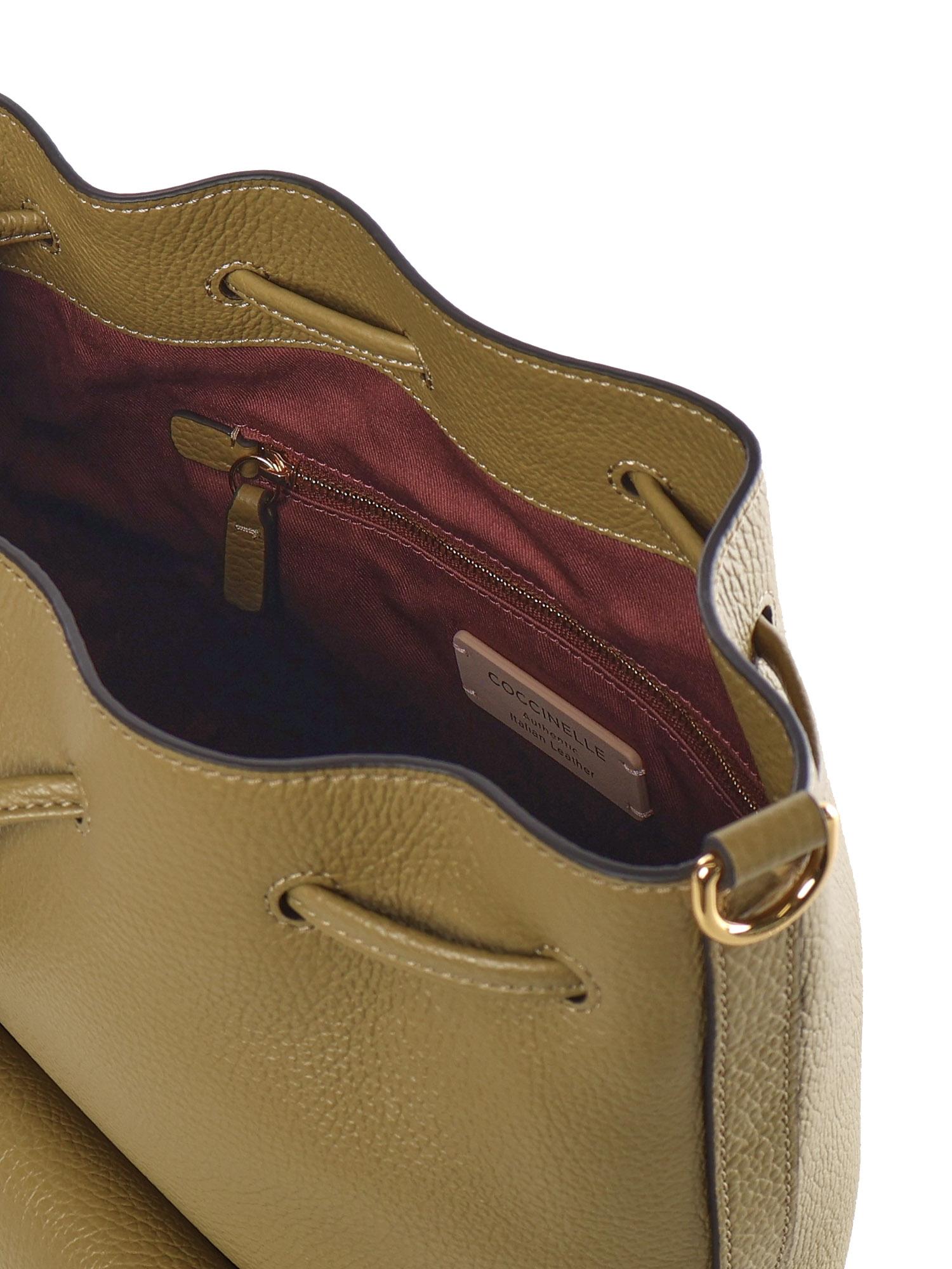 Borsa Beat generation Medium in pelle E1TFK230201 G43 COCCINELLE 