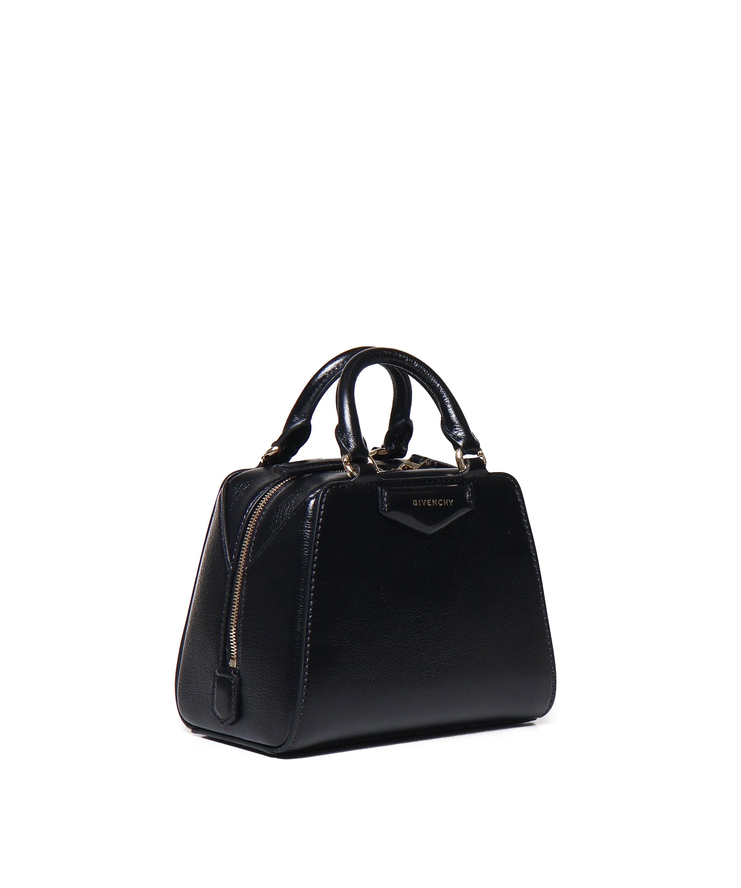 Mini bag Antigona Cube in pelle BB50ZUB24B 001 GIVENCHY 