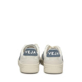 Sneakers V-90 VD2003845  VEJA 