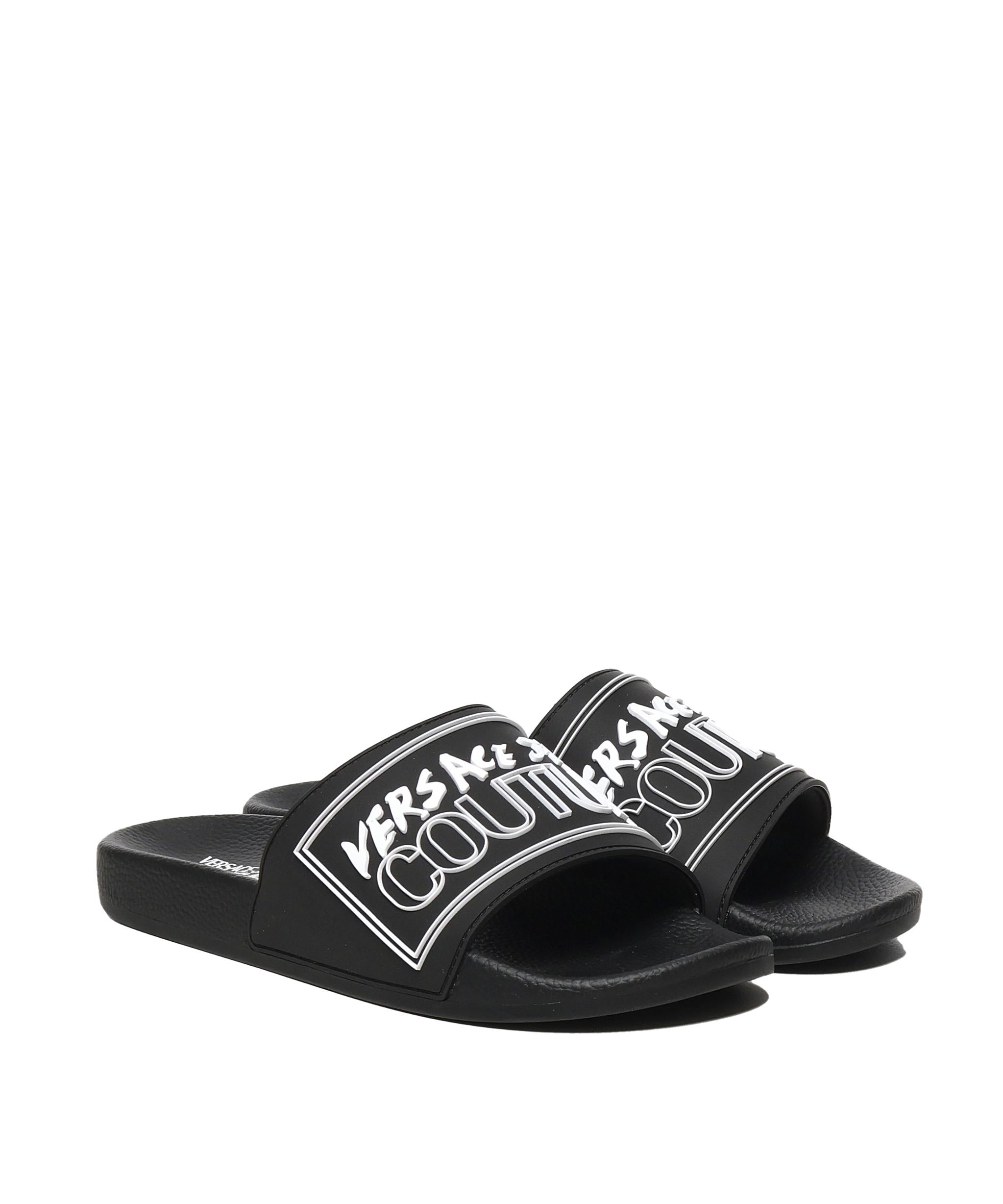 Slides con logo 78YA3SQ3 ZSC22899 VERSACE JEANS COUTURE 