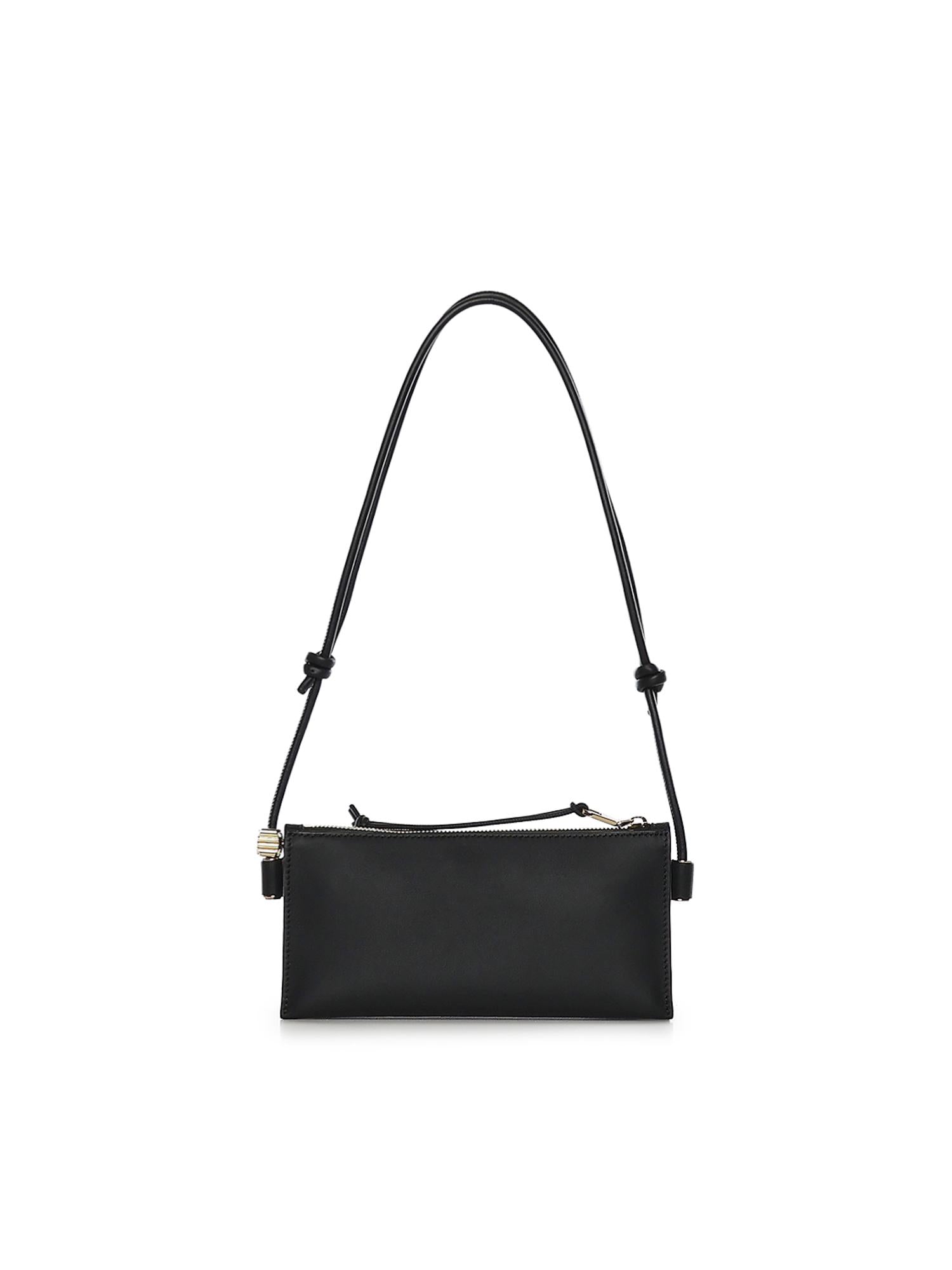 Pouch Joya in nappa di vitello C630R10X03 1100 LOEWE 