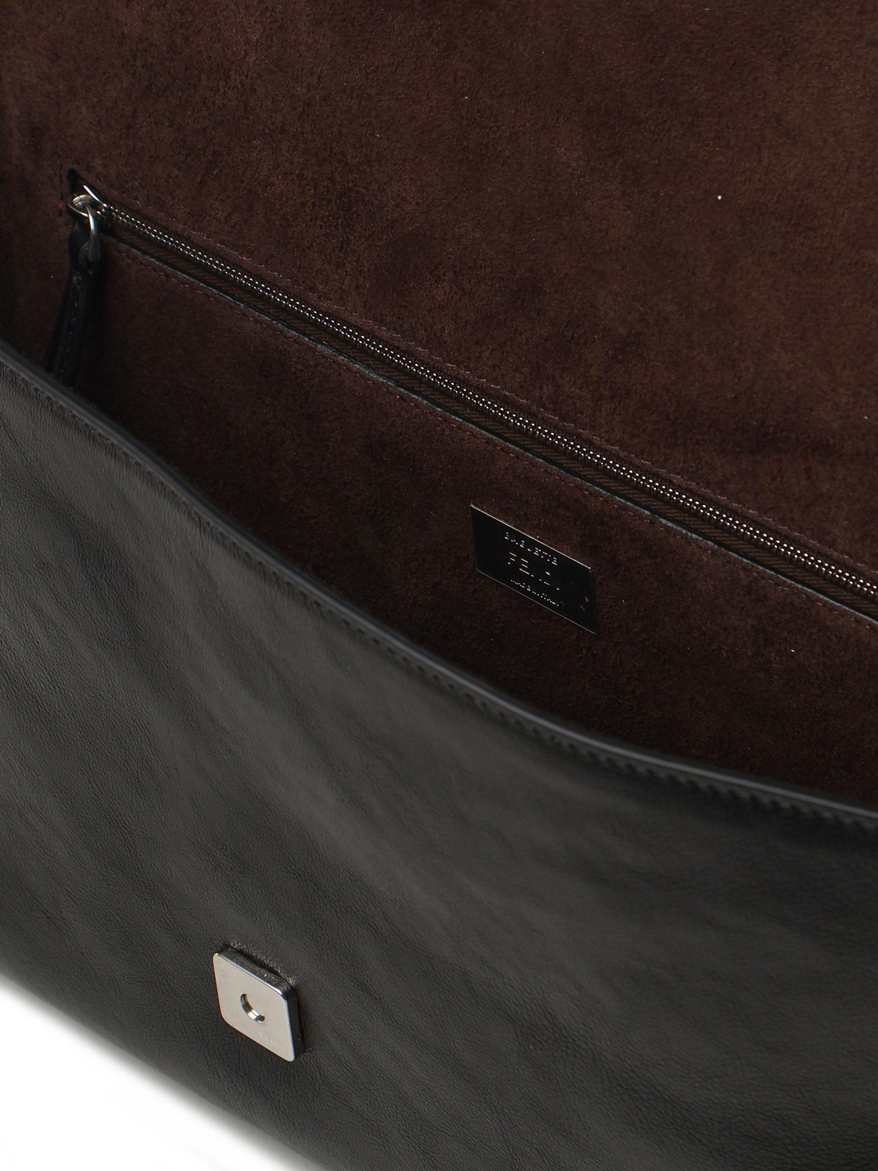 Borsa Baguette Chain large in pelle 8BR828 AS7AF1QD0 FENDI 