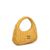 Borsa Wander in pelle scamosciata matelassé 5BC125 AB7OF0R55 MIU MIU 