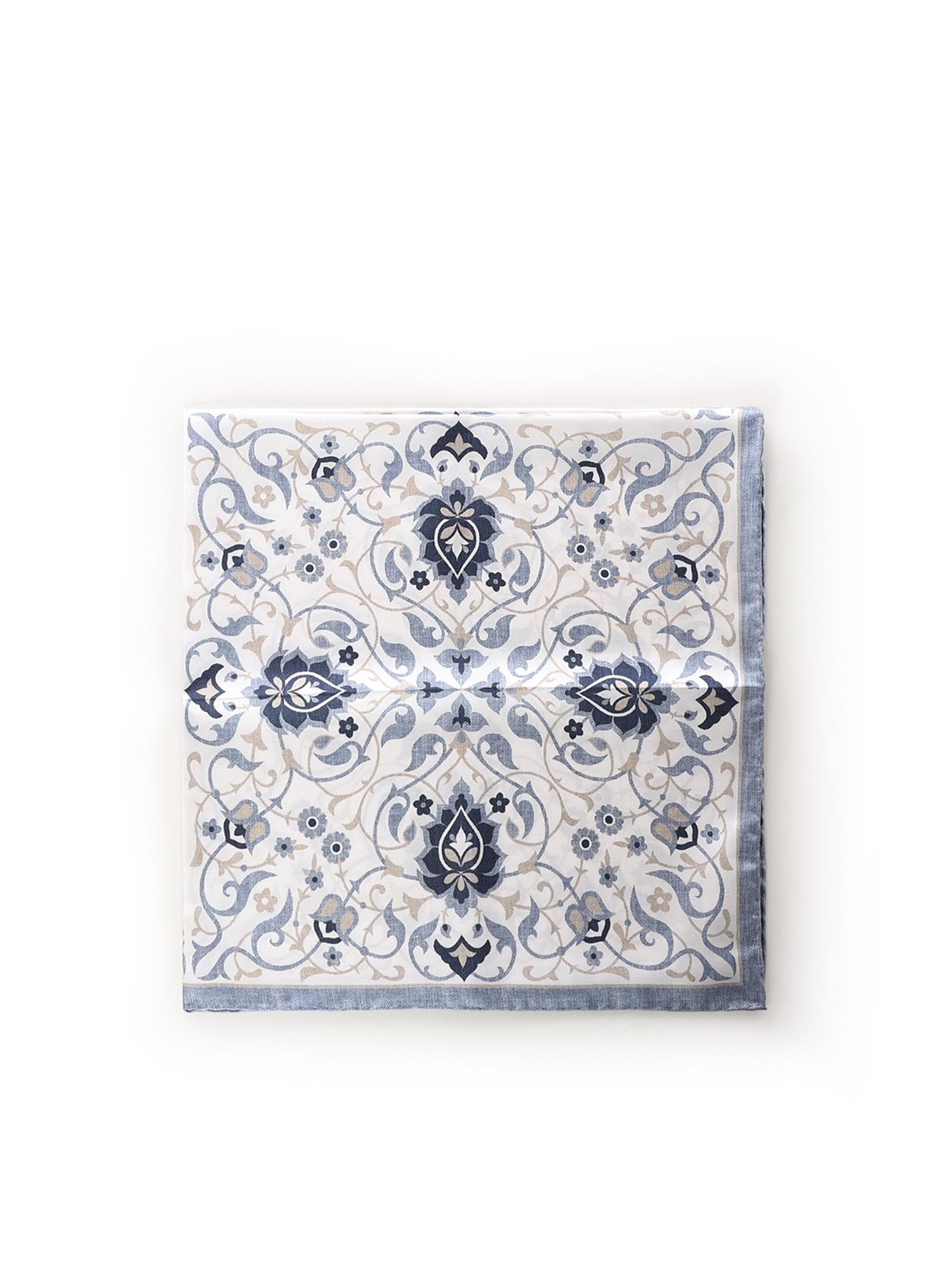 Foulard con stampa in seta M77ACCG02TES0M071 00-08 ELEVENTY 
