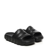 Slide Lilo trapuntate in EVA K109B4C00050 M2559999 MONCLER 