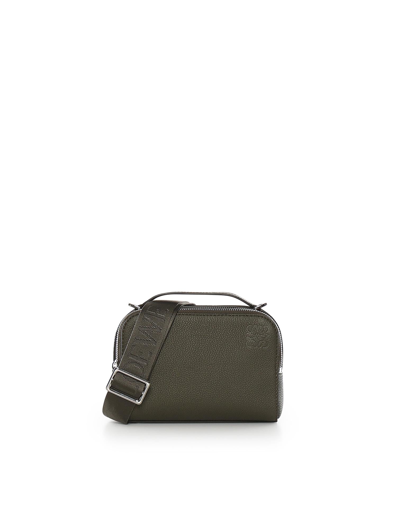 Borsa a tracolla Camera mini in pelle di vitello C660R41X02 4160 LOEWE 