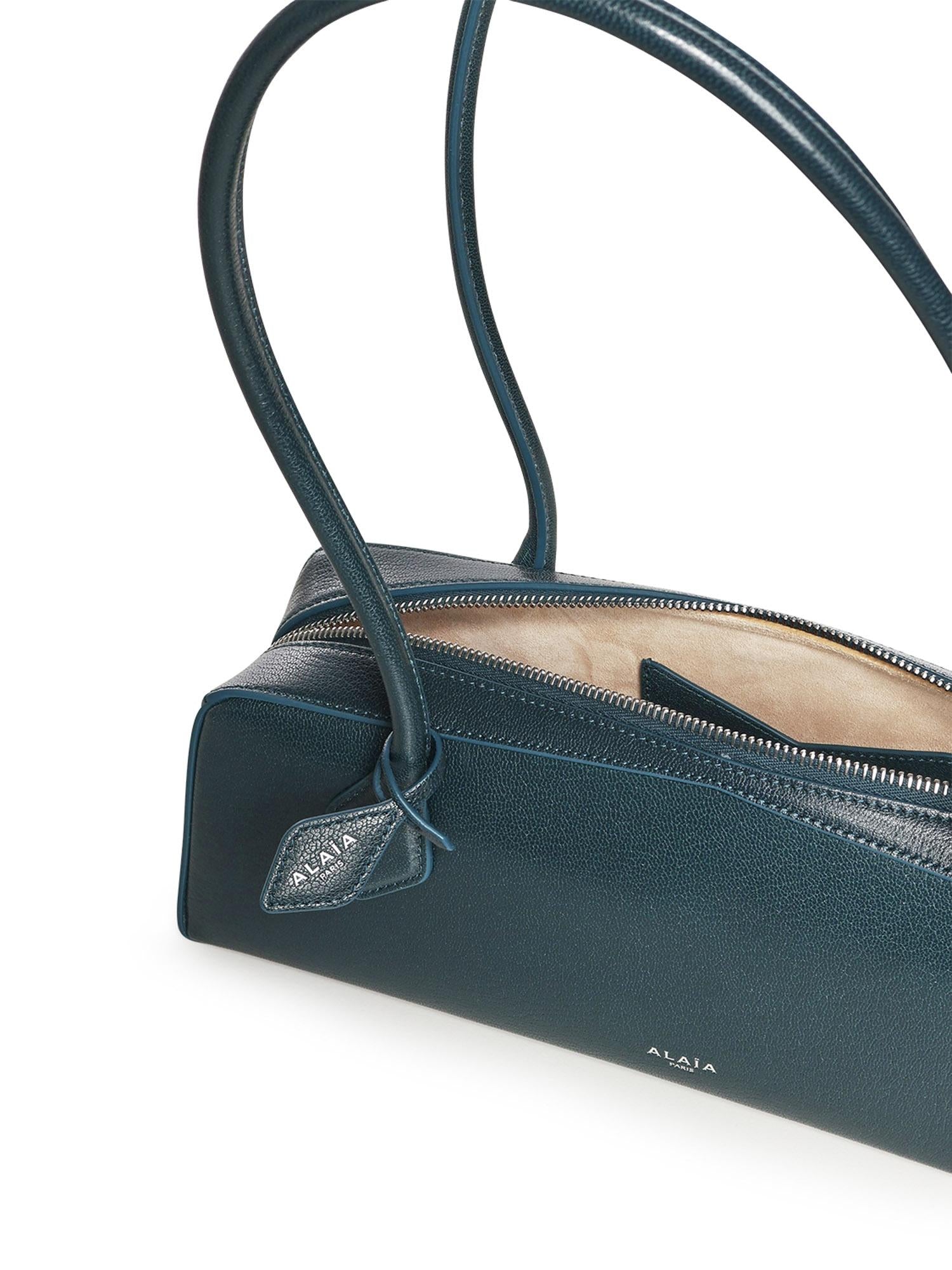 Borsa a spalla Le Teckel medium in pelle AA1S06033CA212 A53 ALAIA 