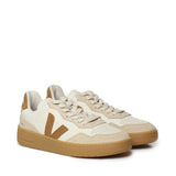 Sneakers V-90<BR/> VD2020915  VEJA 