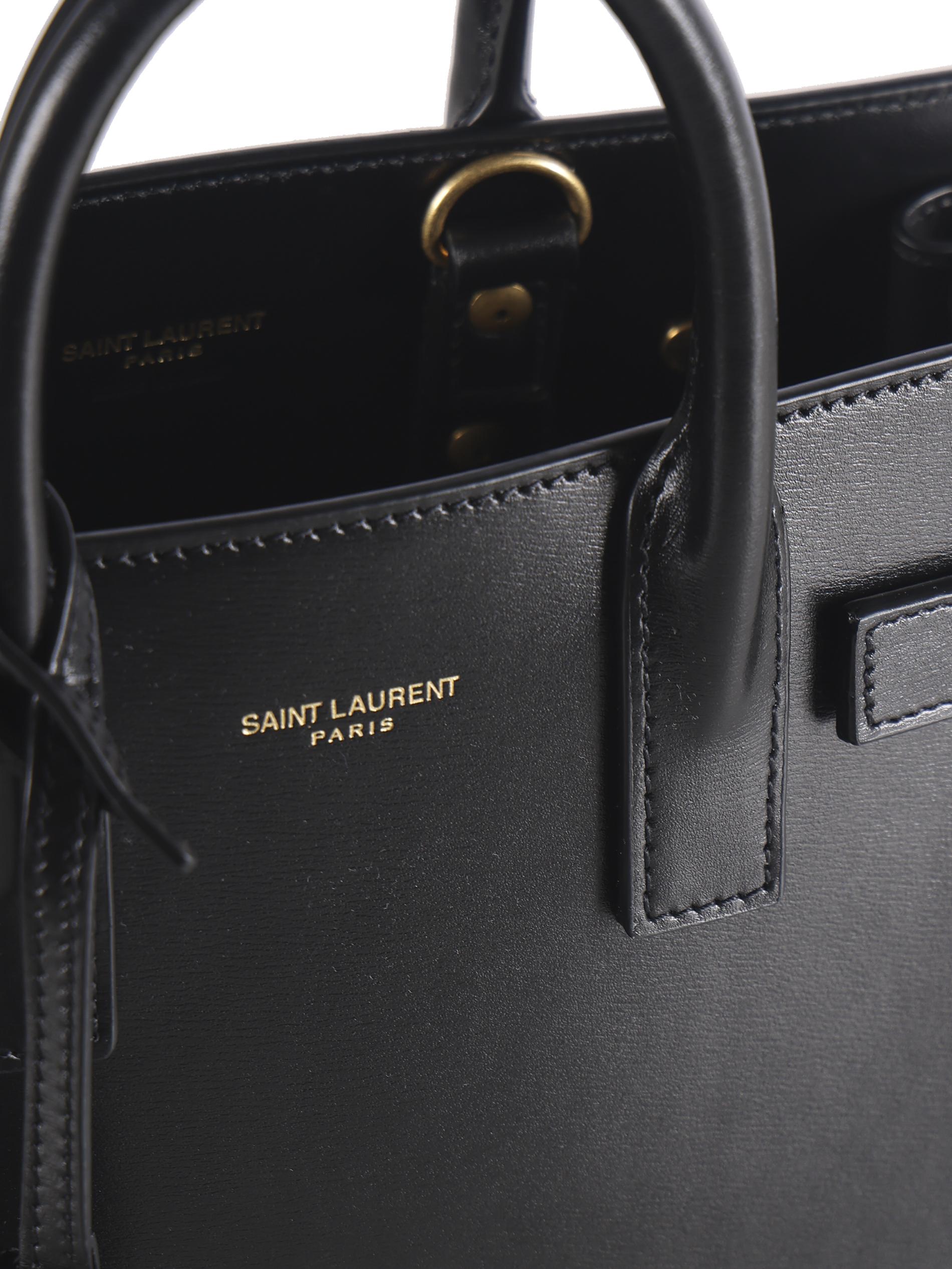 Borsa Sac de Jour Nano in pelle liscia 392035 02G9W1000 SAINT LAURENT 