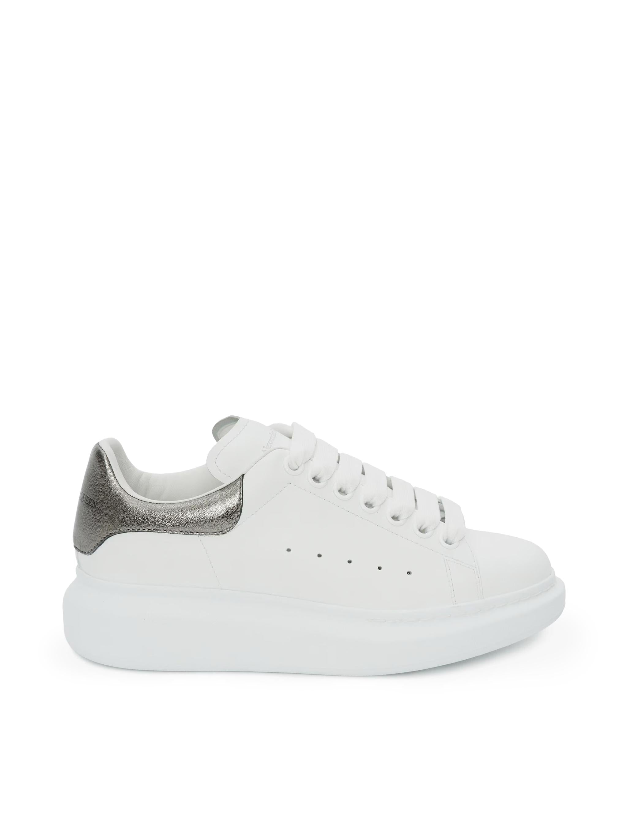 Sneakers oversize in pelle con talloncino a contrasto 553770 WHFBU9042 ALEXANDER McQUEEN 